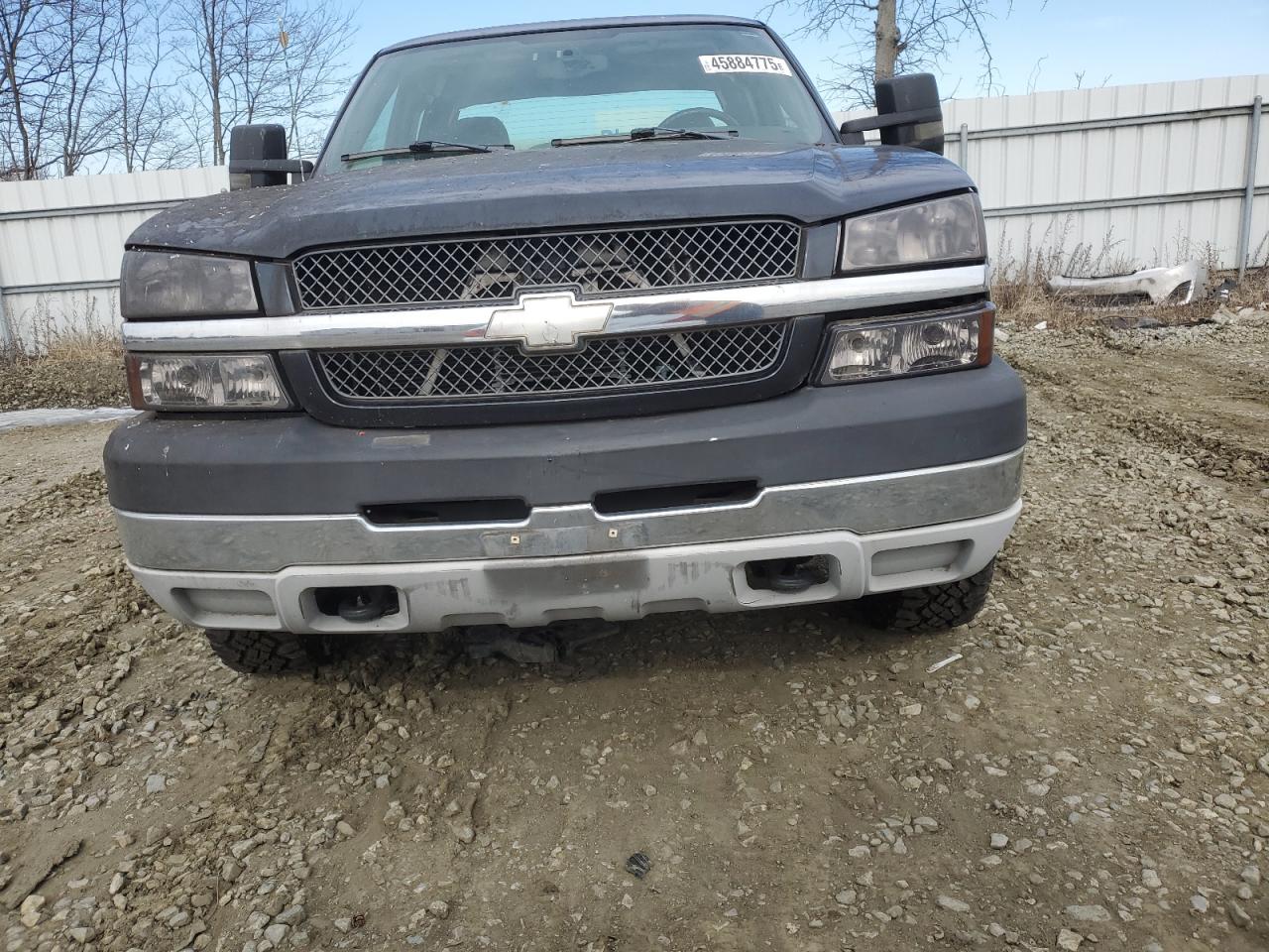 2004 Chevrolet Silverado - Image 5