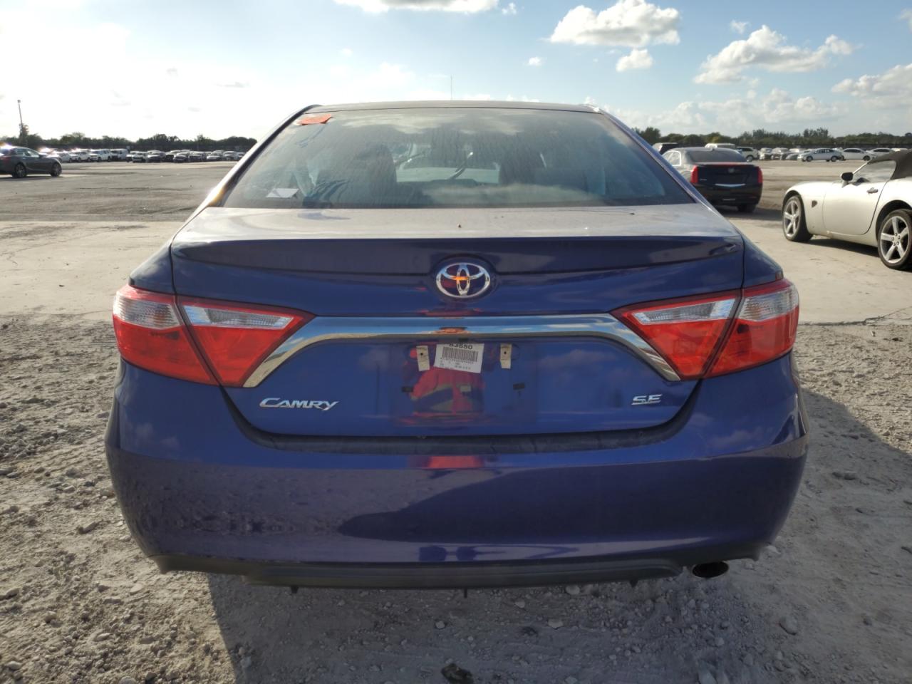 2016 Toyota Camry - Image 6