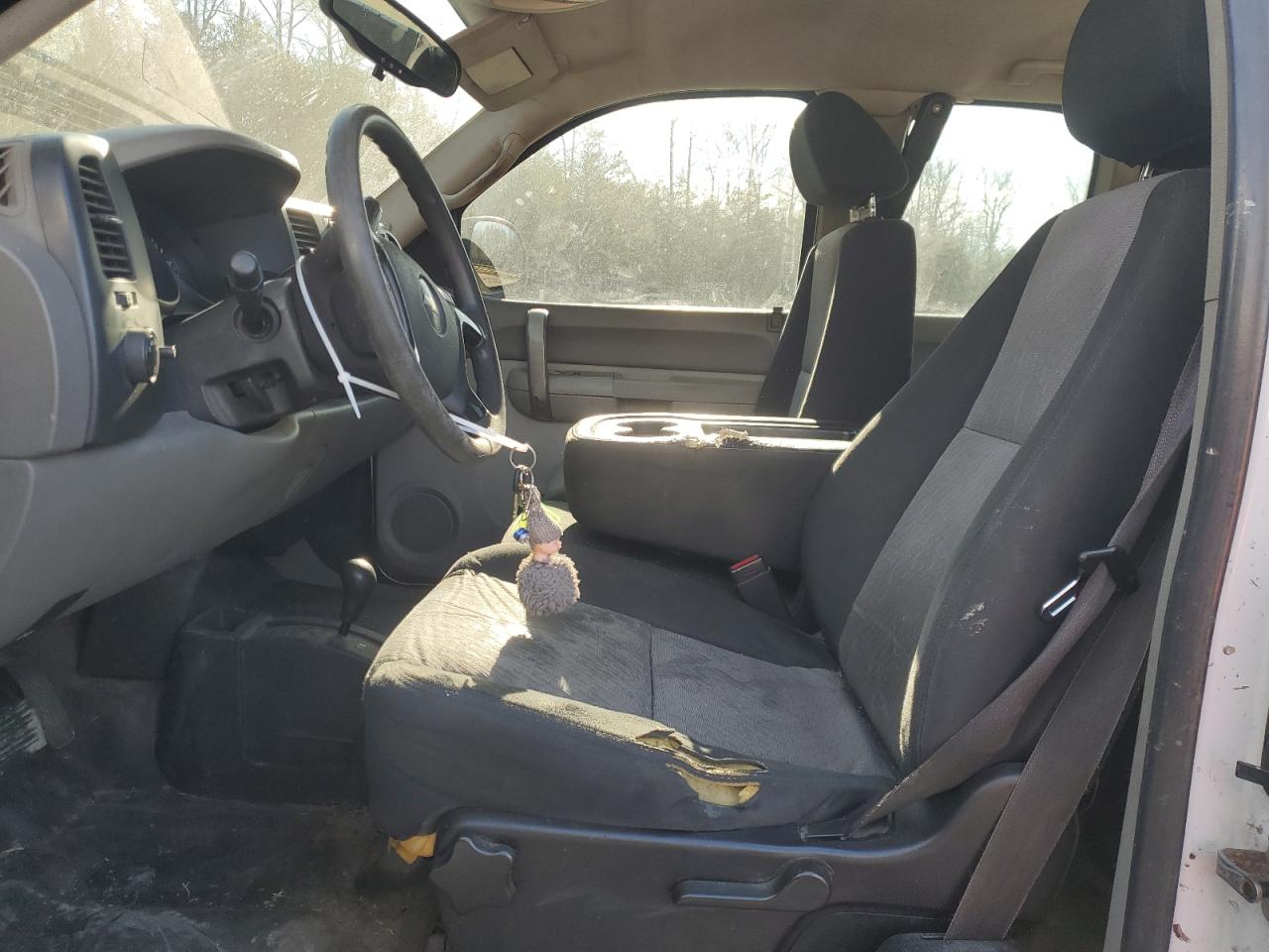 2009 Chevrolet Silverado - Image 7
