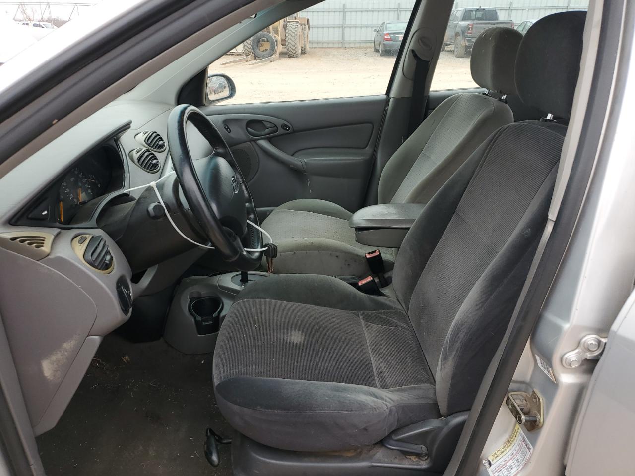 2004 Ford Focus - Image 7