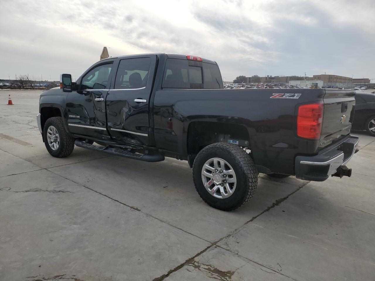 2016 Chevrolet Silverado - Image 2