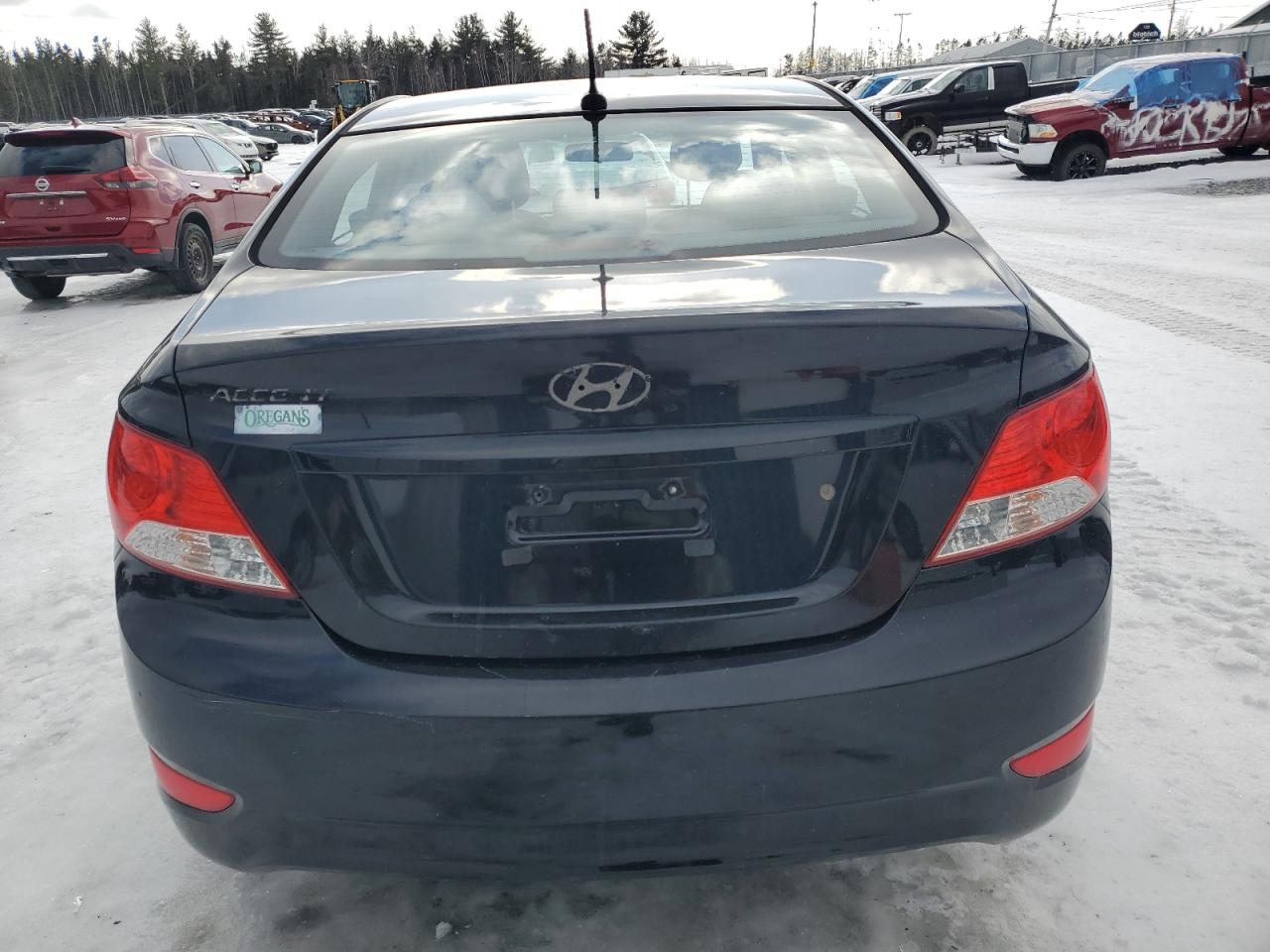 2014 Hyundai Accent - Image 6