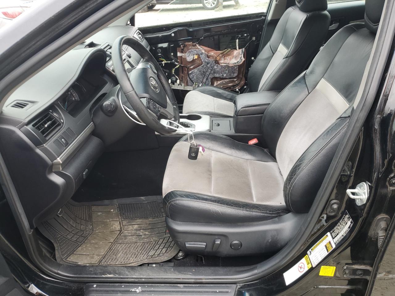 2012 Toyota Camry - Image 7