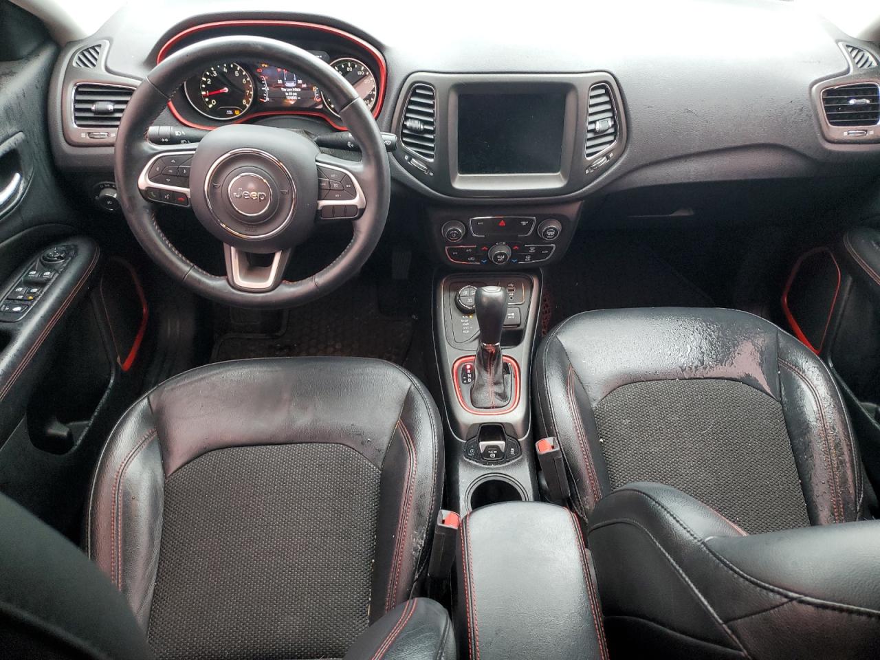 2018 Jeep Compass - Image 8