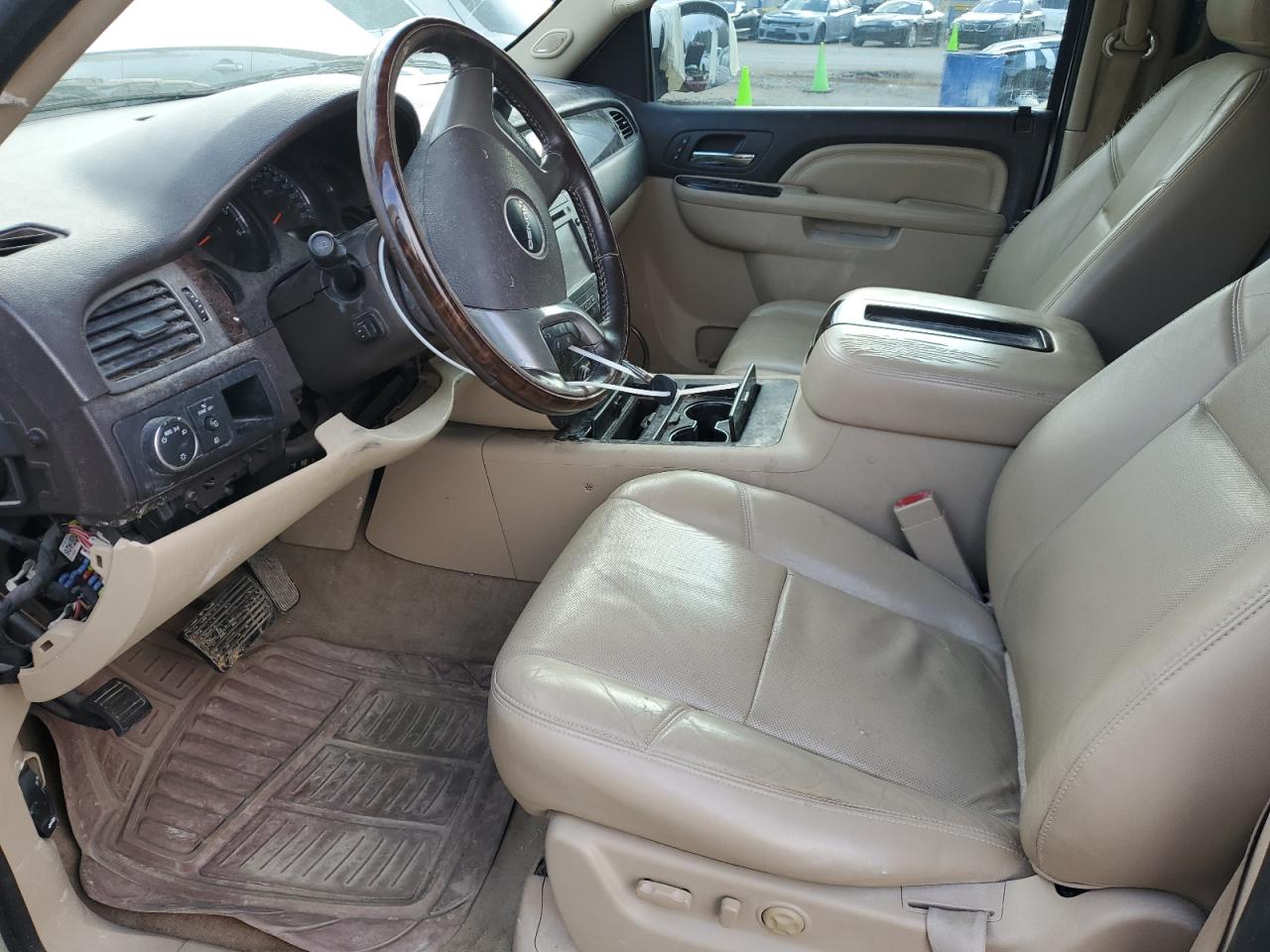 2013 GMC Yukon - Image 7