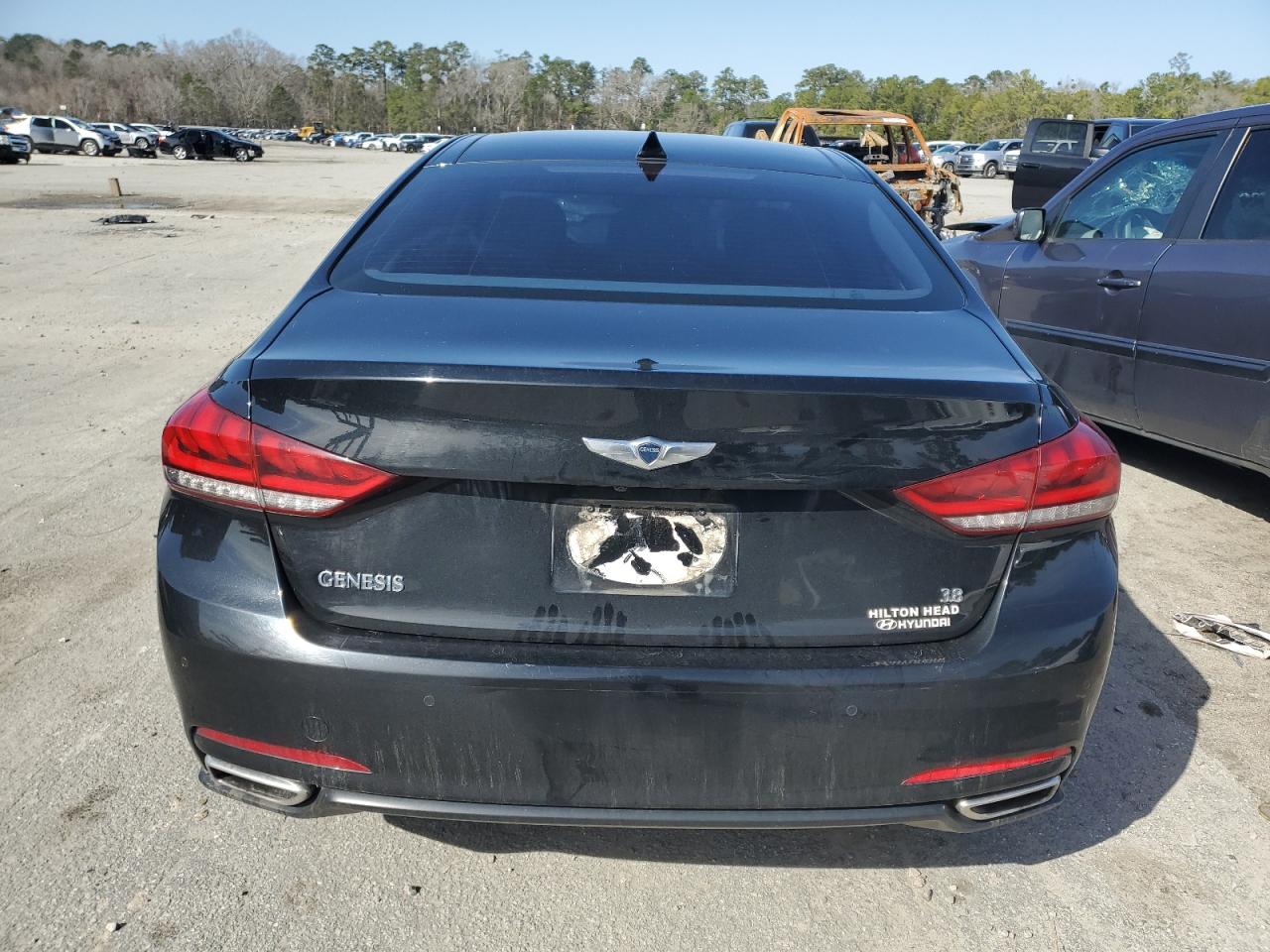 2015 Hyundai Genesis - Image 6
