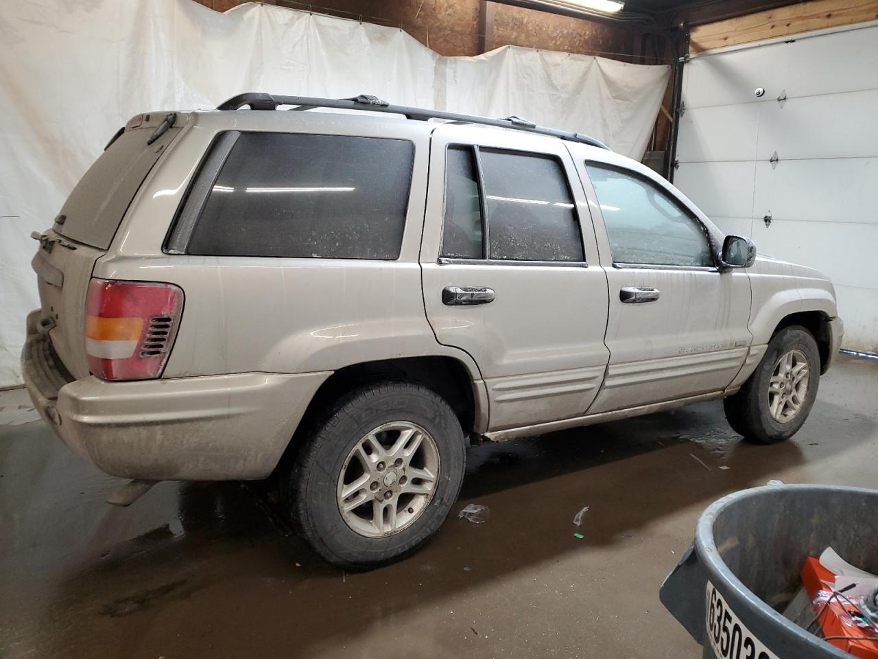 2004 Jeep Grand Cherokee - Image 3