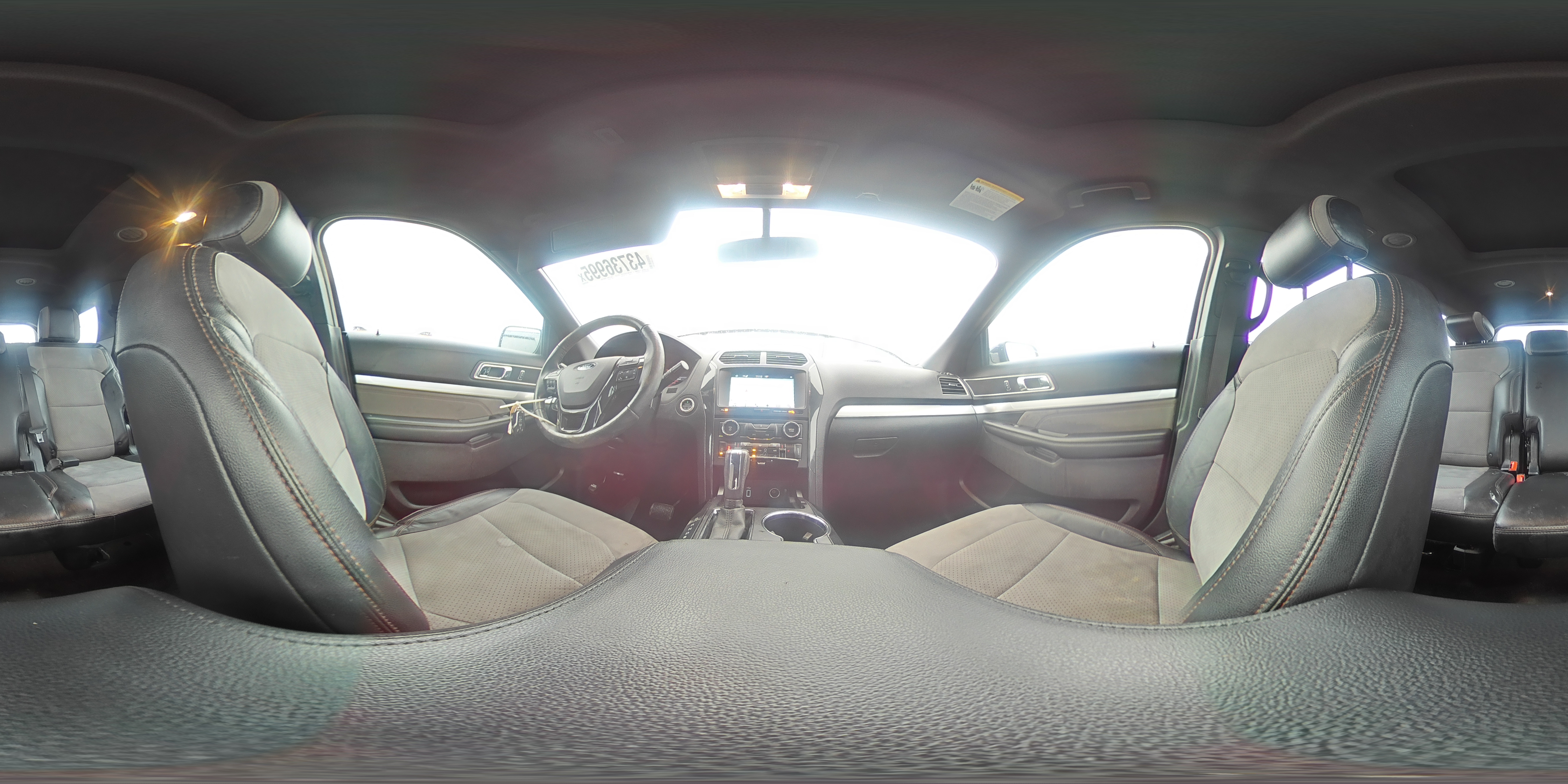 2017 Ford Explorer - Image 14