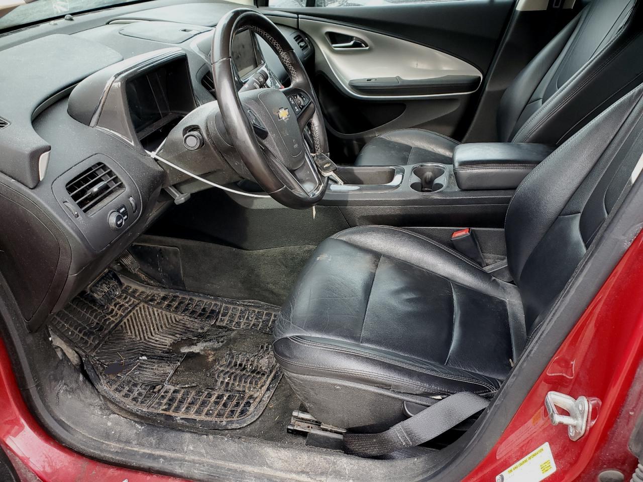 2013 Chevrolet Volt - Image 7