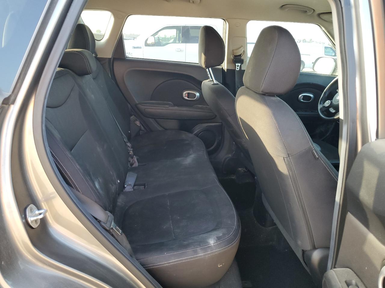 2016 Kia Soul - Image 11