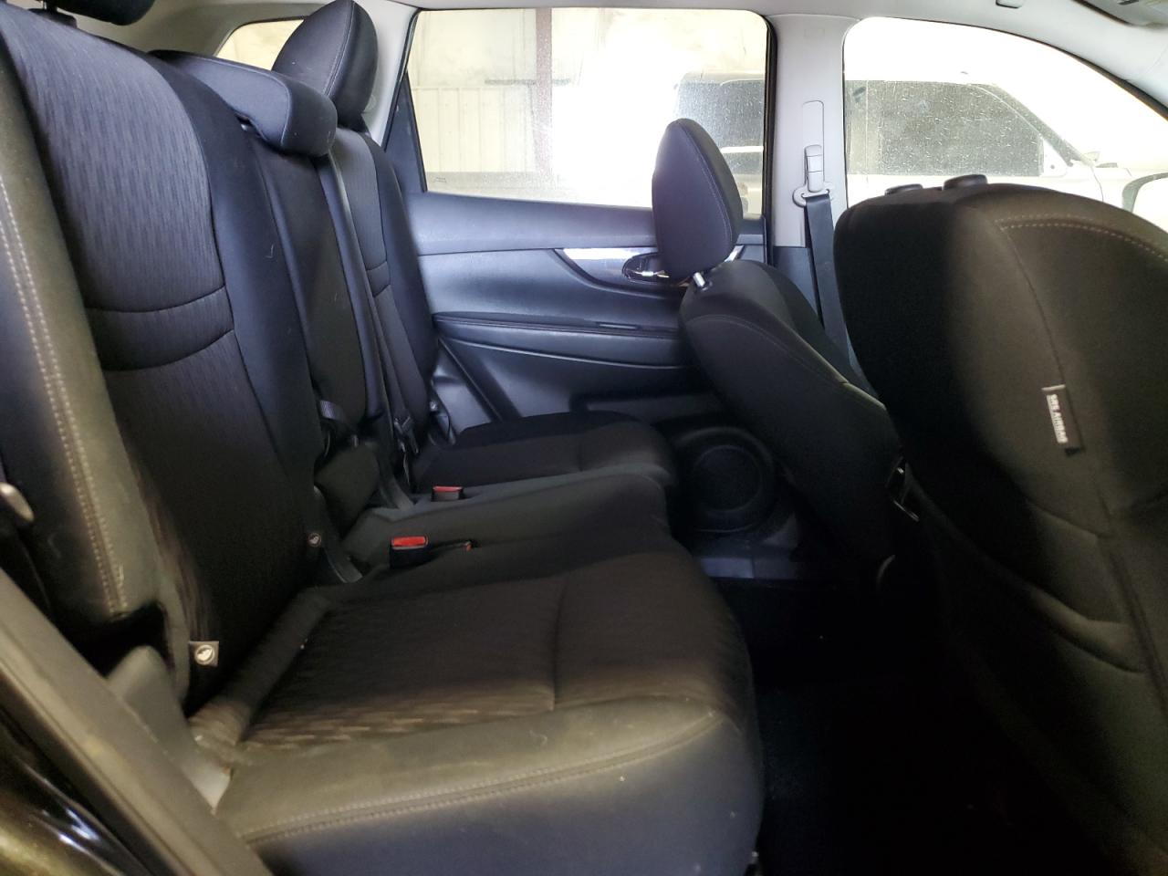 5N1AT2MT6HC817975 NISSAN ROGUE 2017