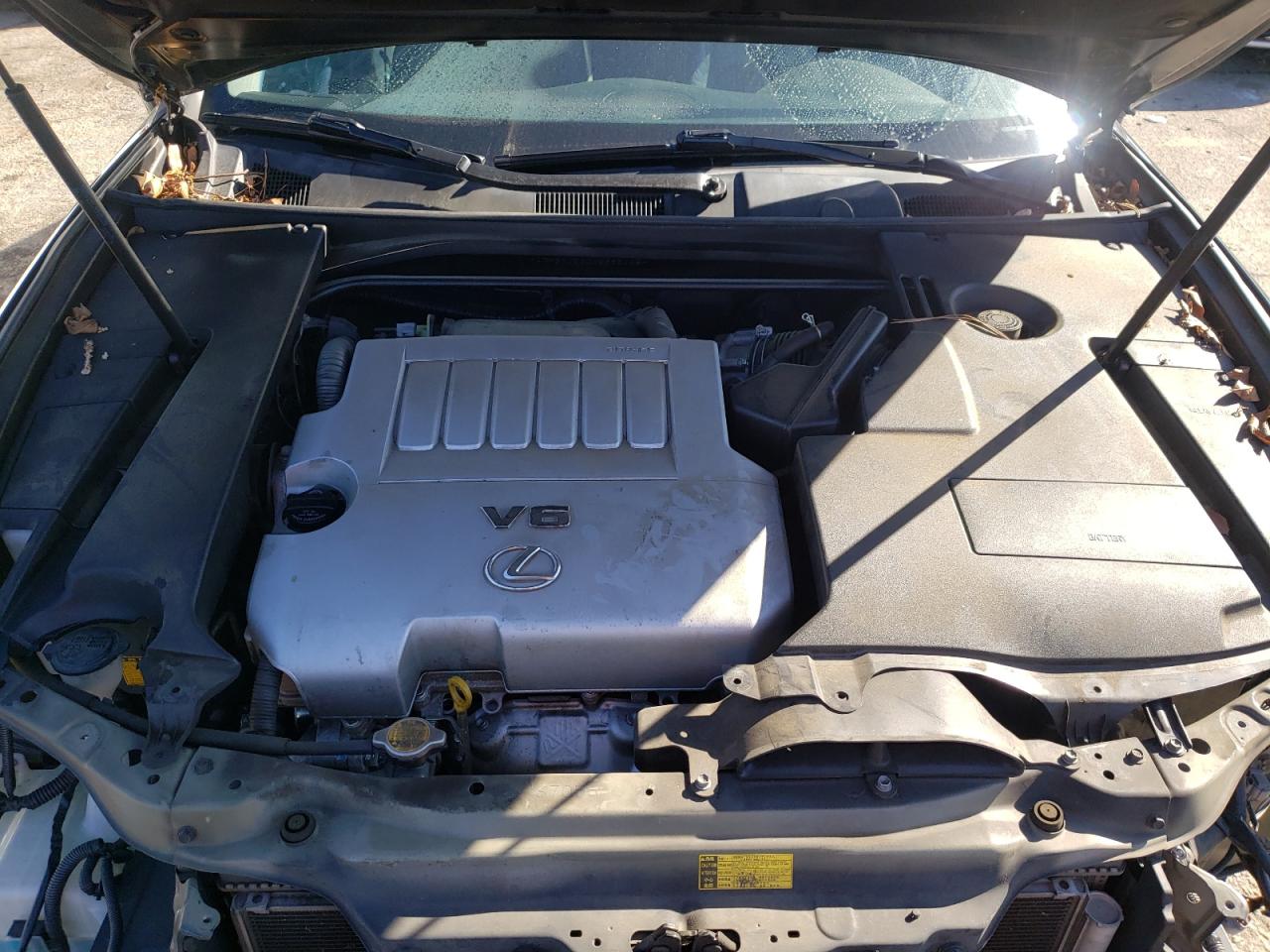 2010 Lexus ES - Image 11