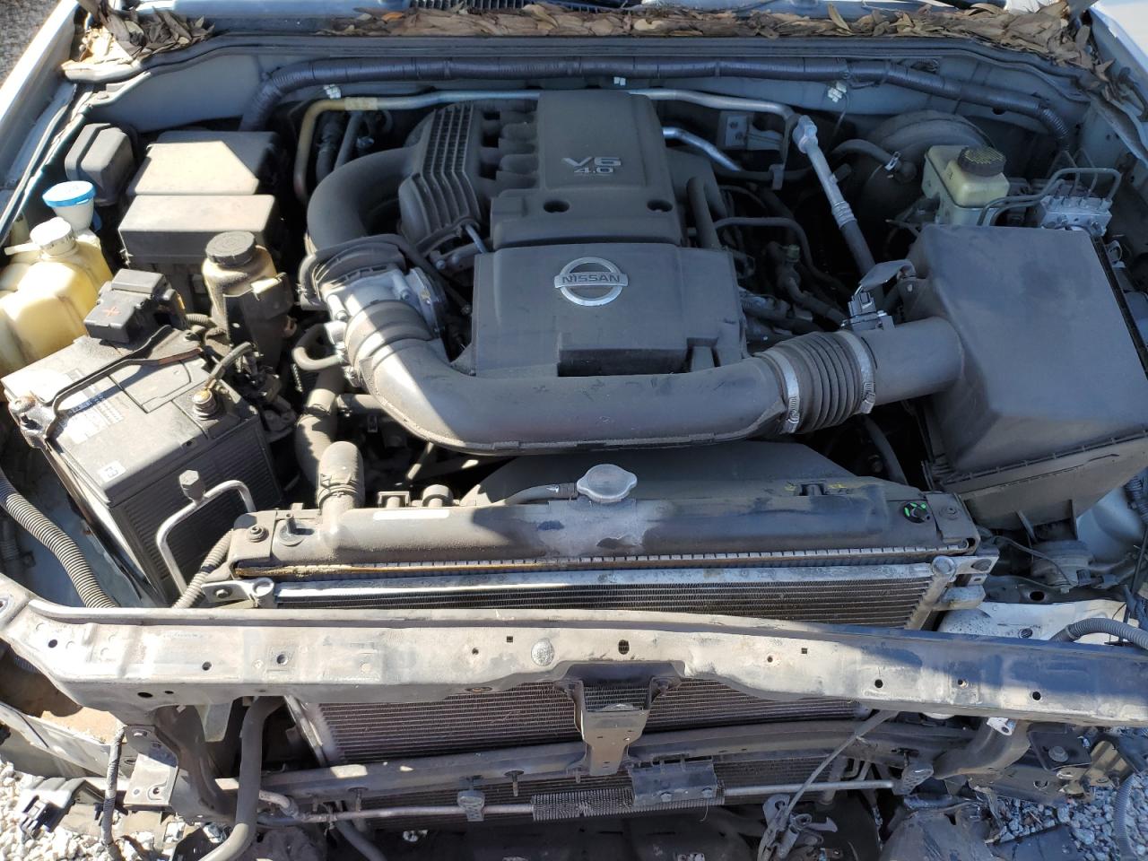 2014 Nissan Navara (Frontier) - Image 11