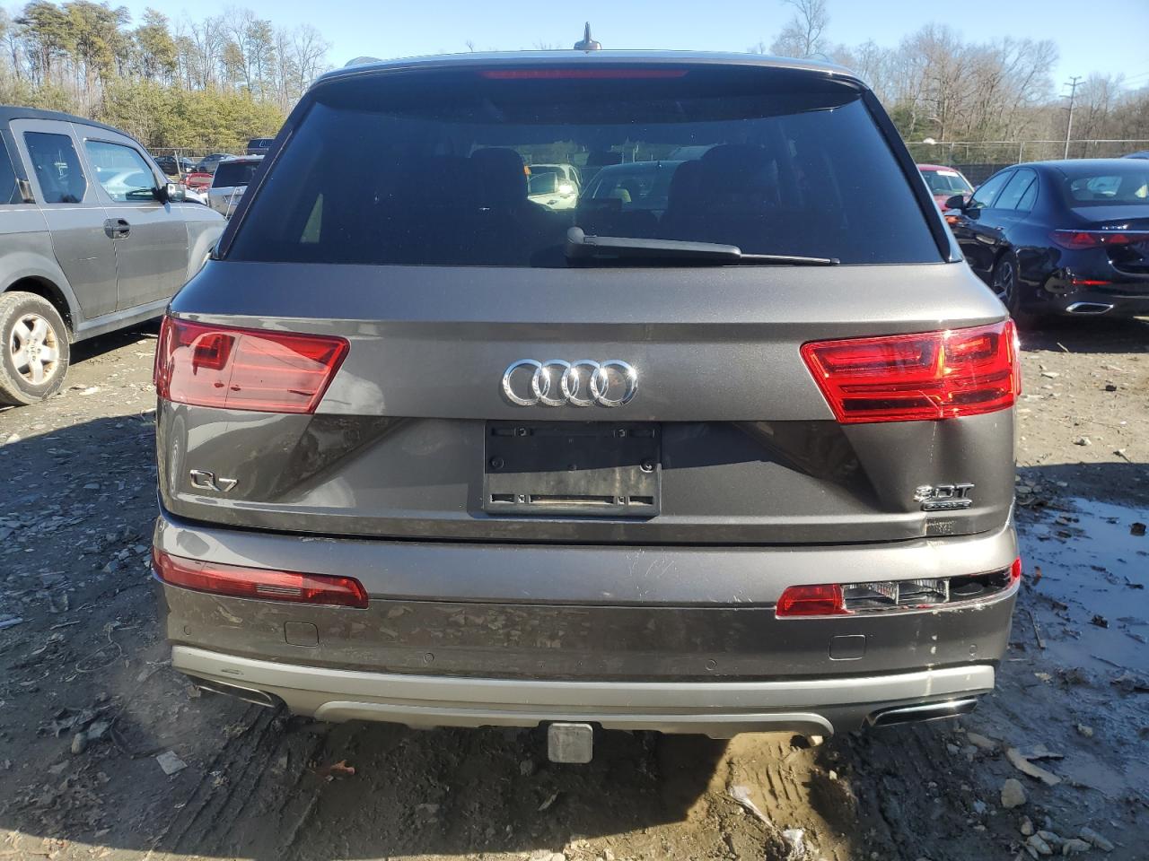 2018 Audi Q7 - Image 6