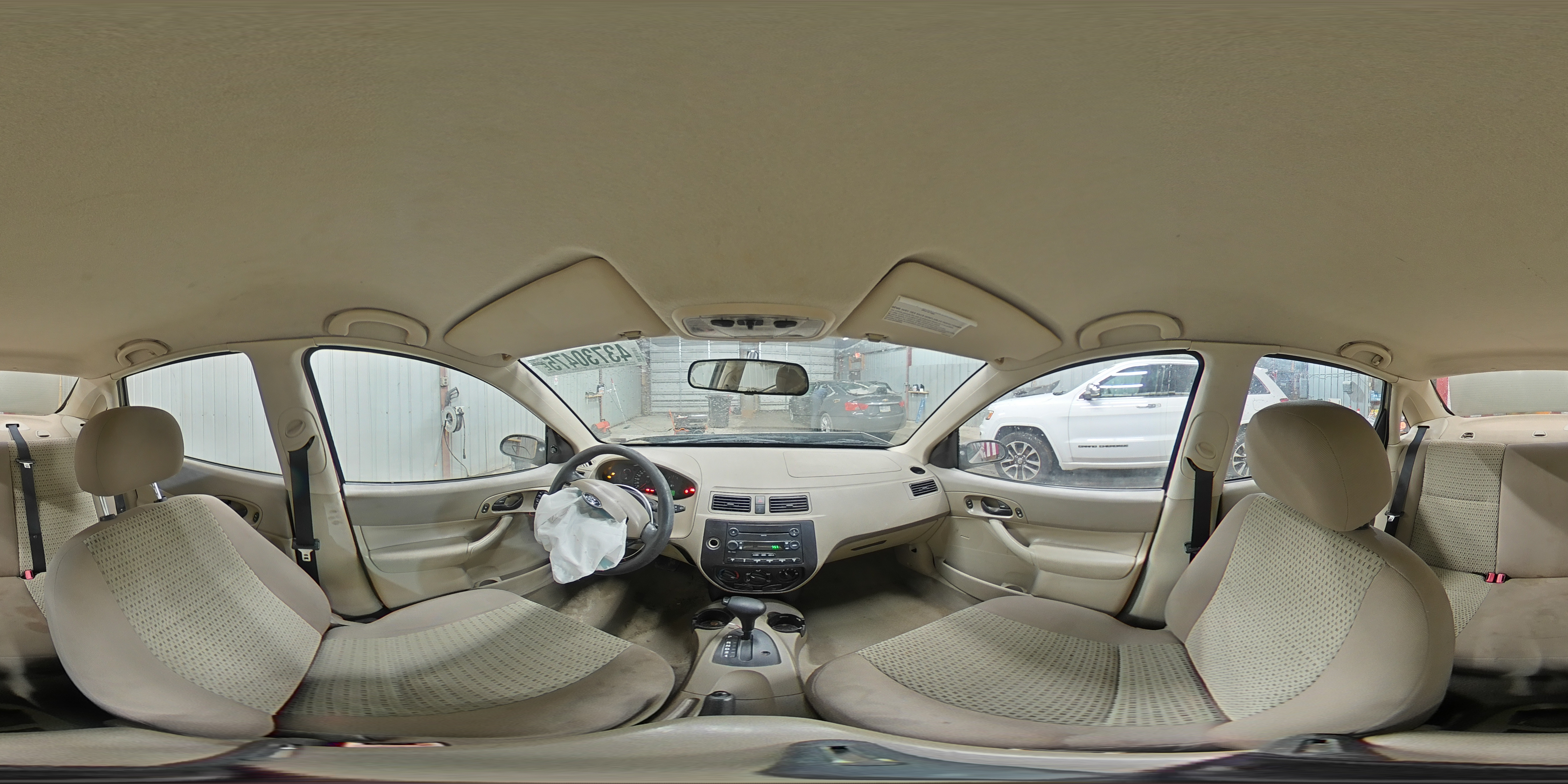2007 Ford Focus - Image 13