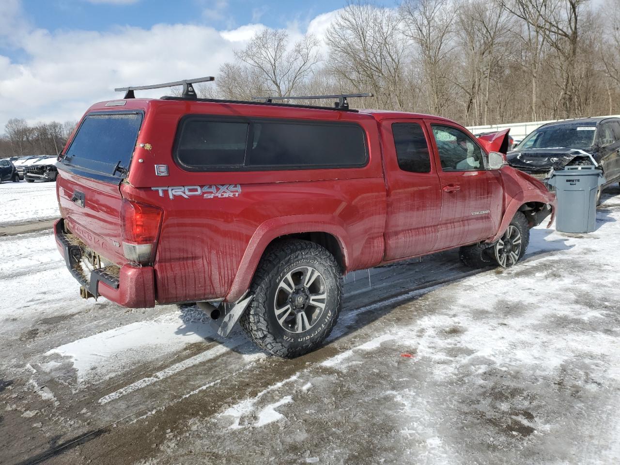 2017 Toyota Tacoma - Image 3