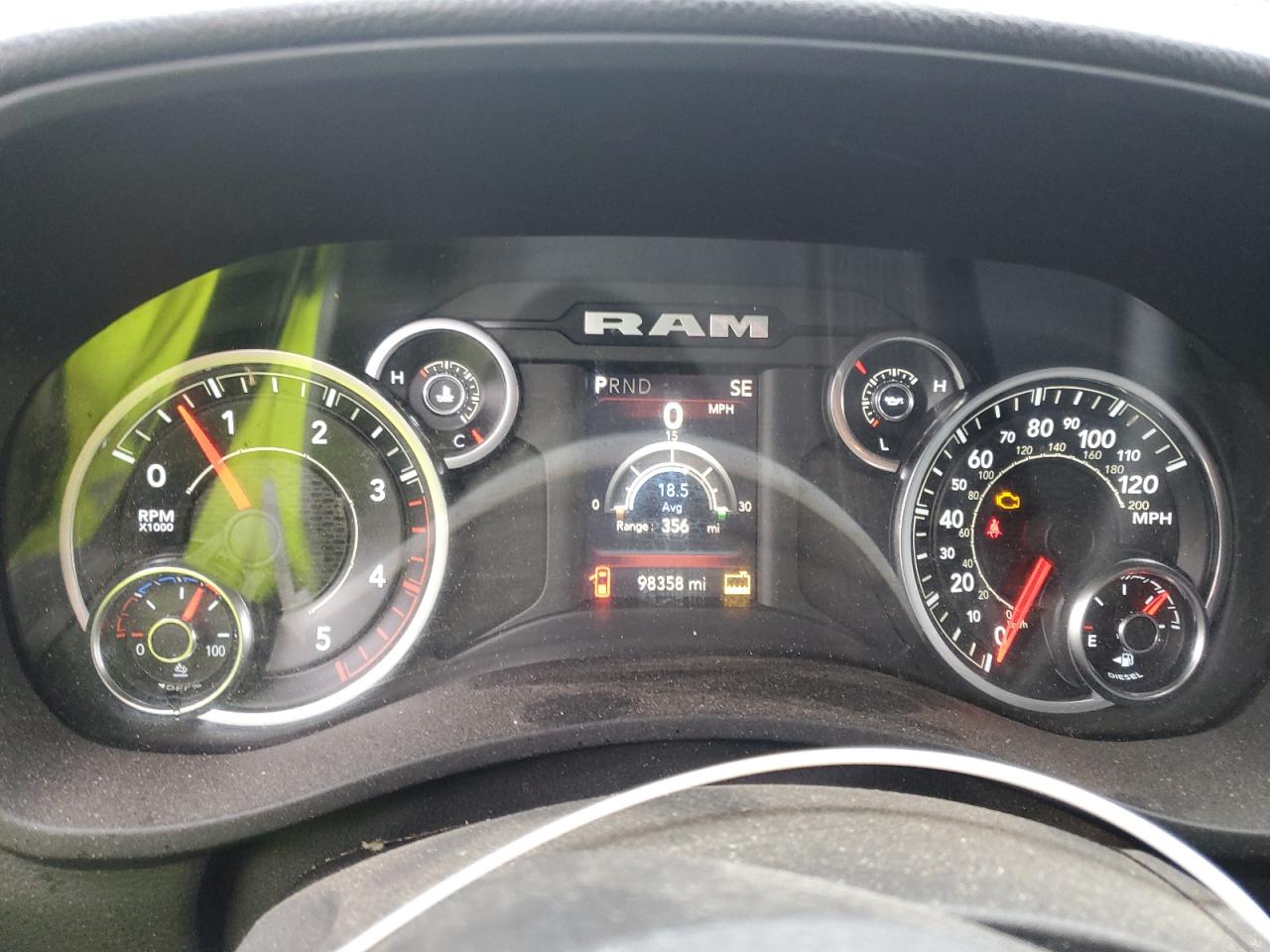 2022 RAM 2500 - Image 9