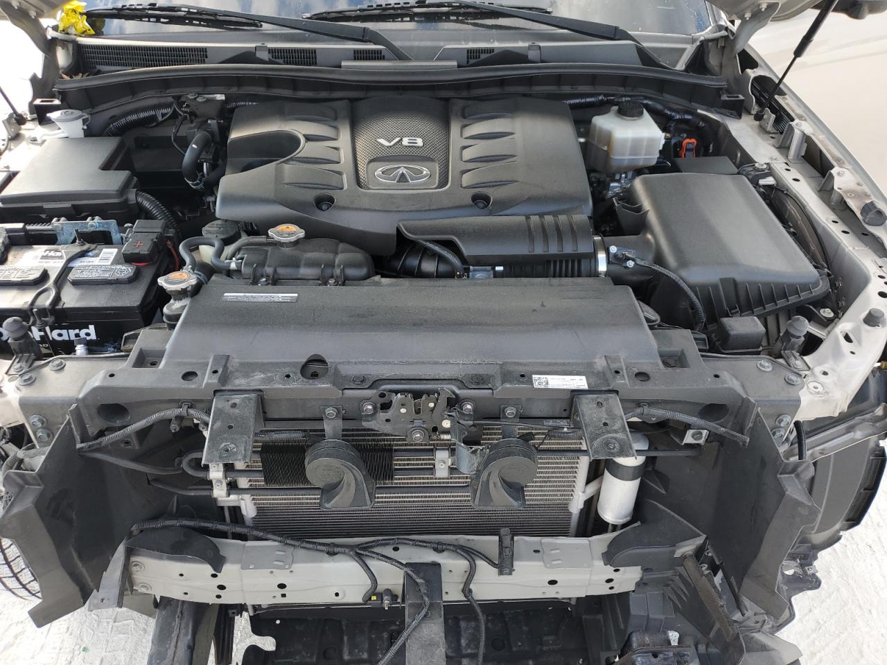 2021 Infiniti QX80 - Image 12