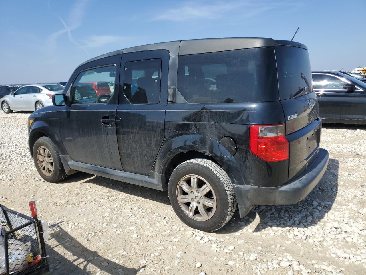 2007 Honda Element - Image 2