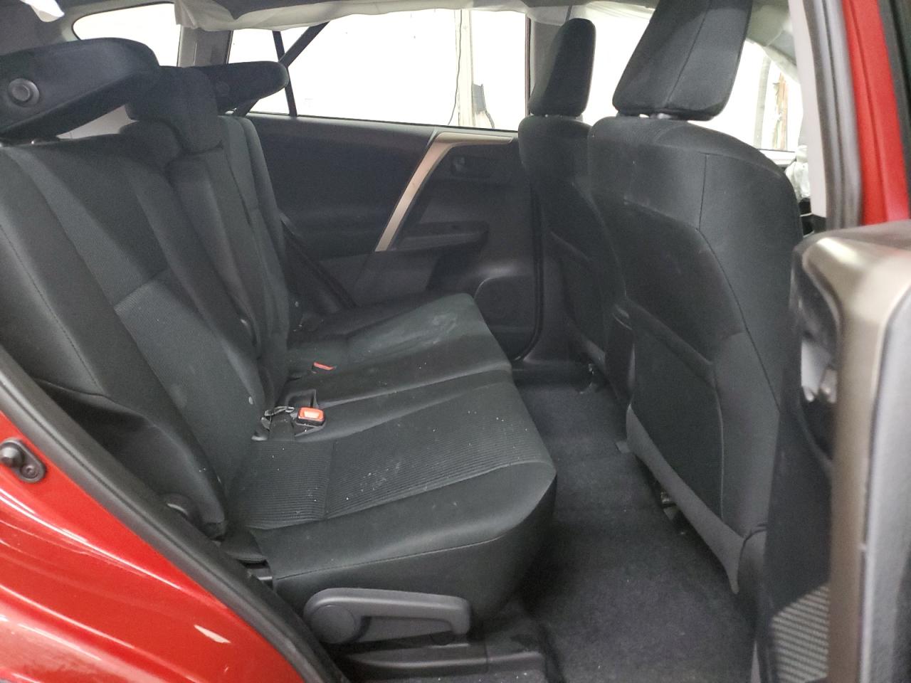 2014 Toyota RAV 4 - Image 11