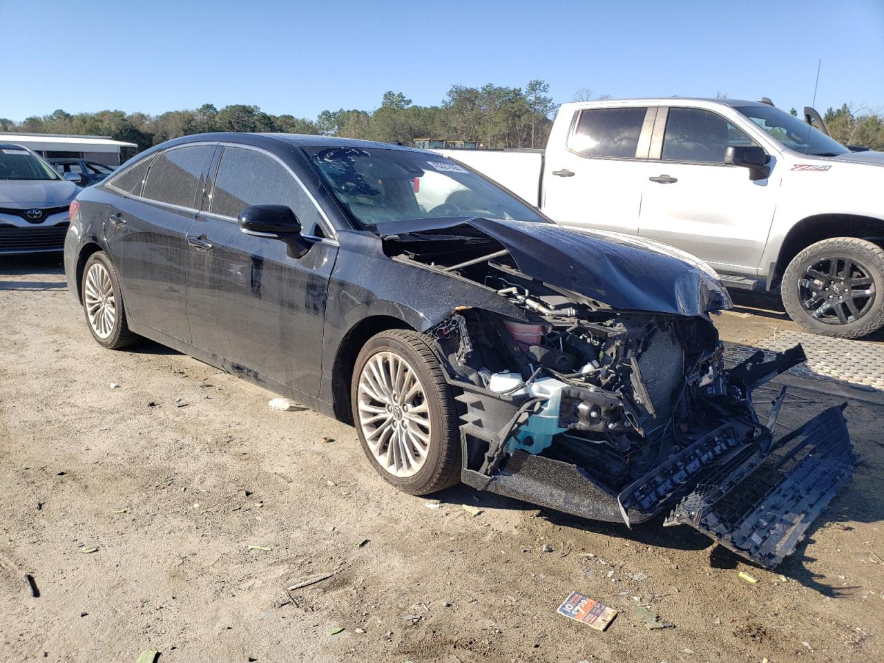 2019 Toyota Avalon - Image 4