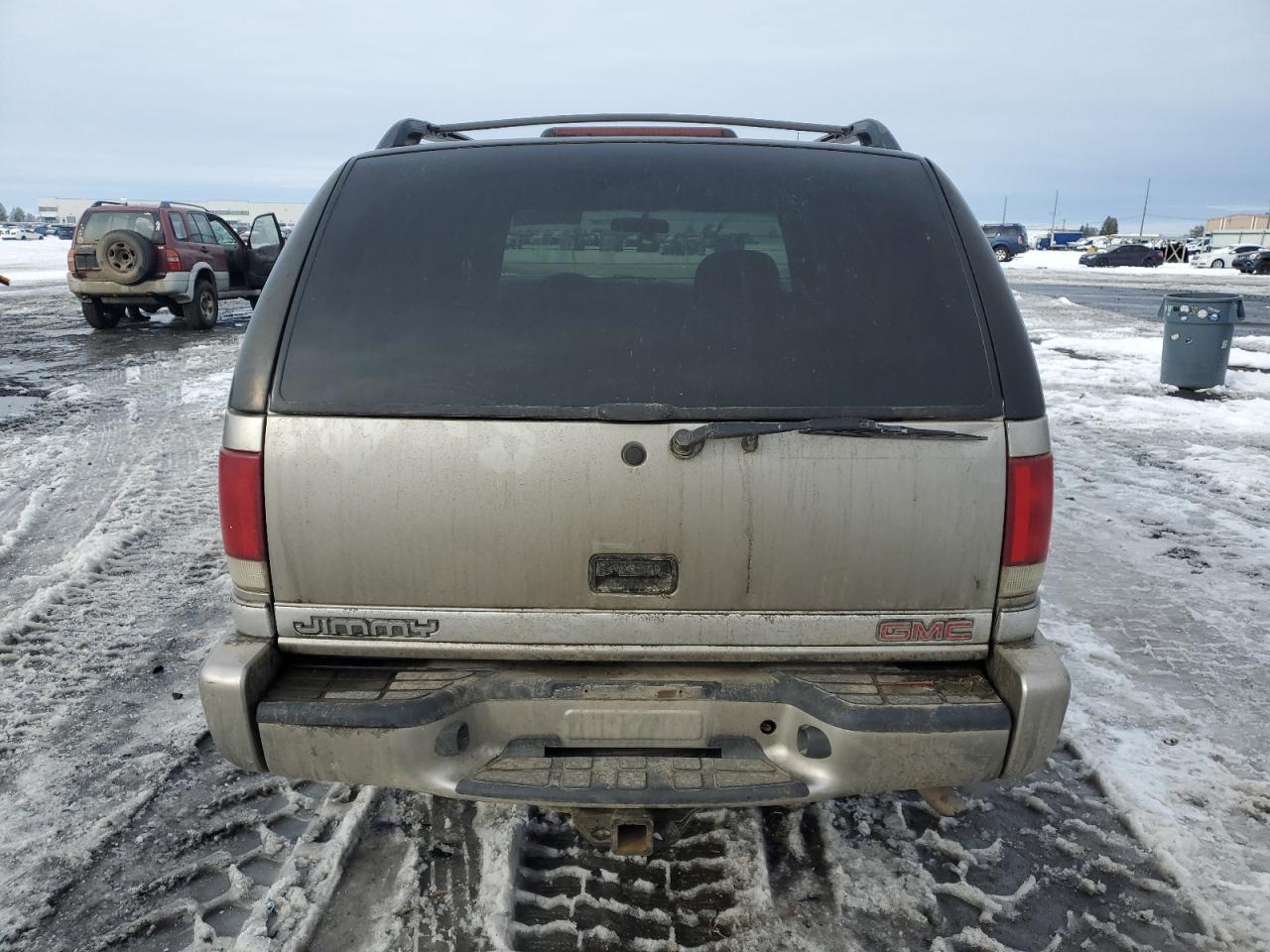 2001 GMC Jimmy - Image 6