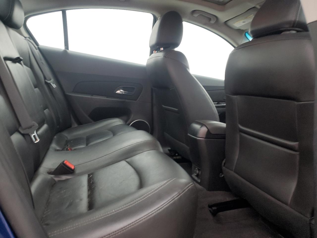 2013 Chevrolet Cruze - Image 10