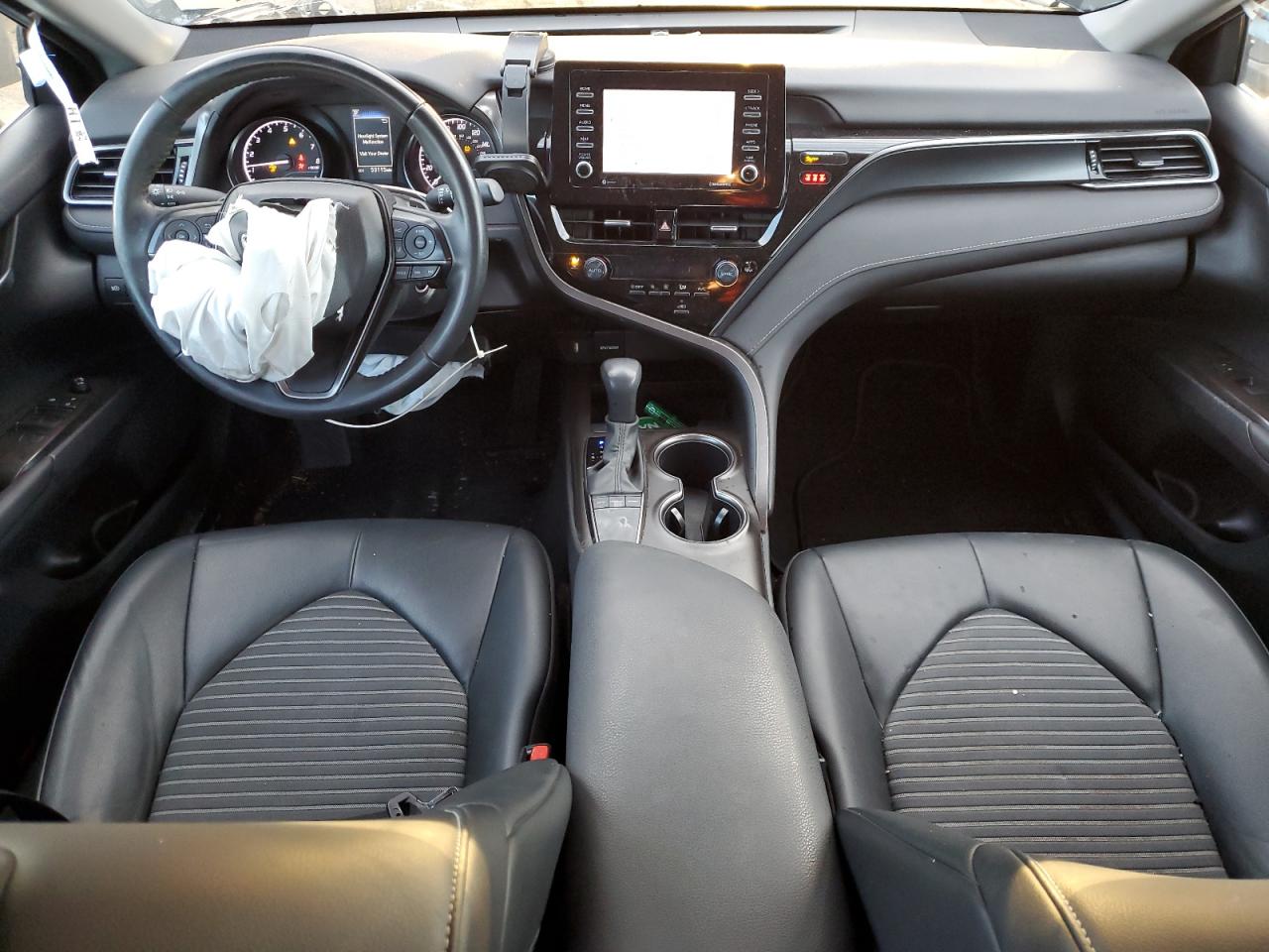 2023 Toyota Camry - Image 8