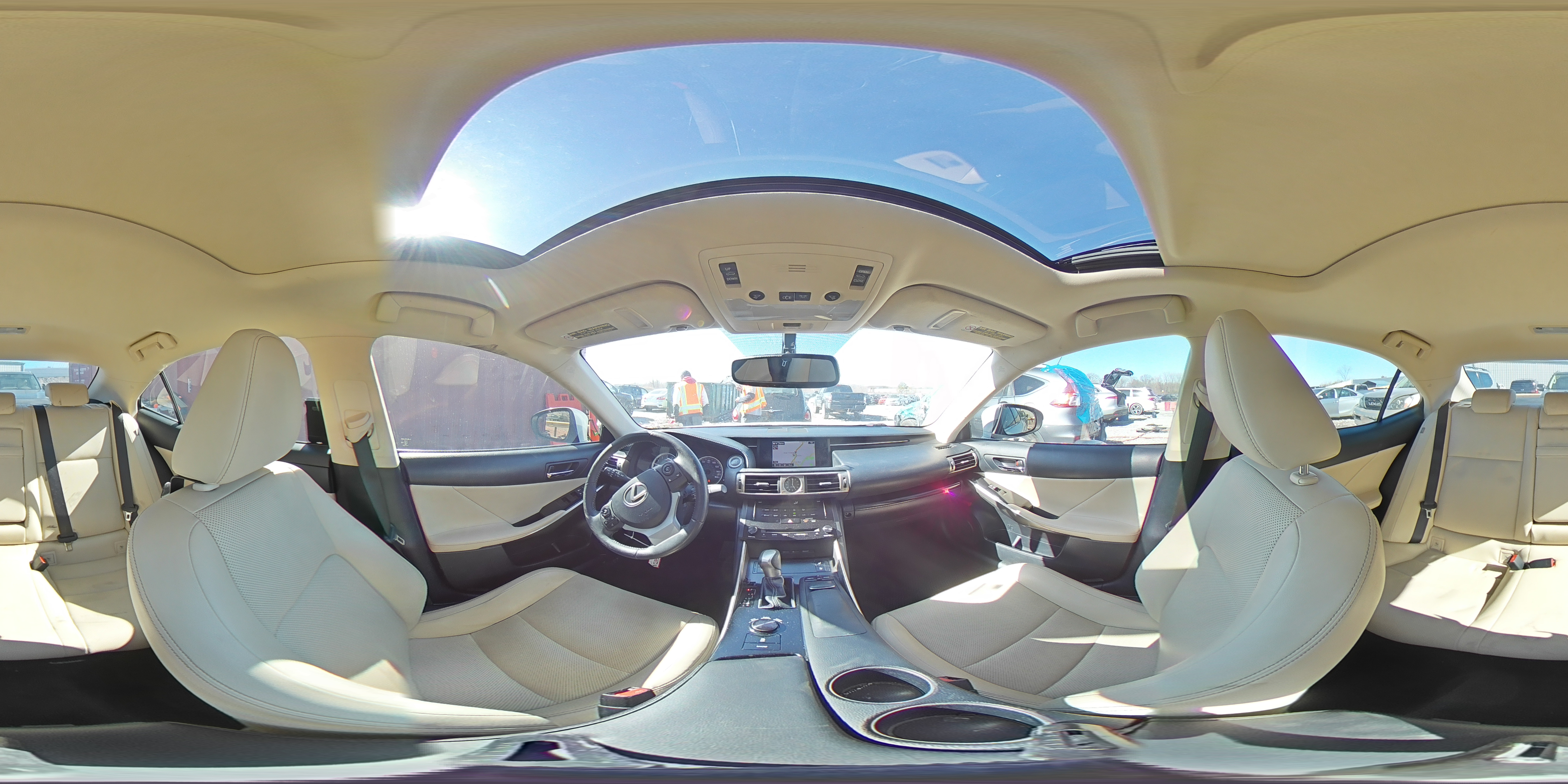 2014 Lexus IS - Image 13