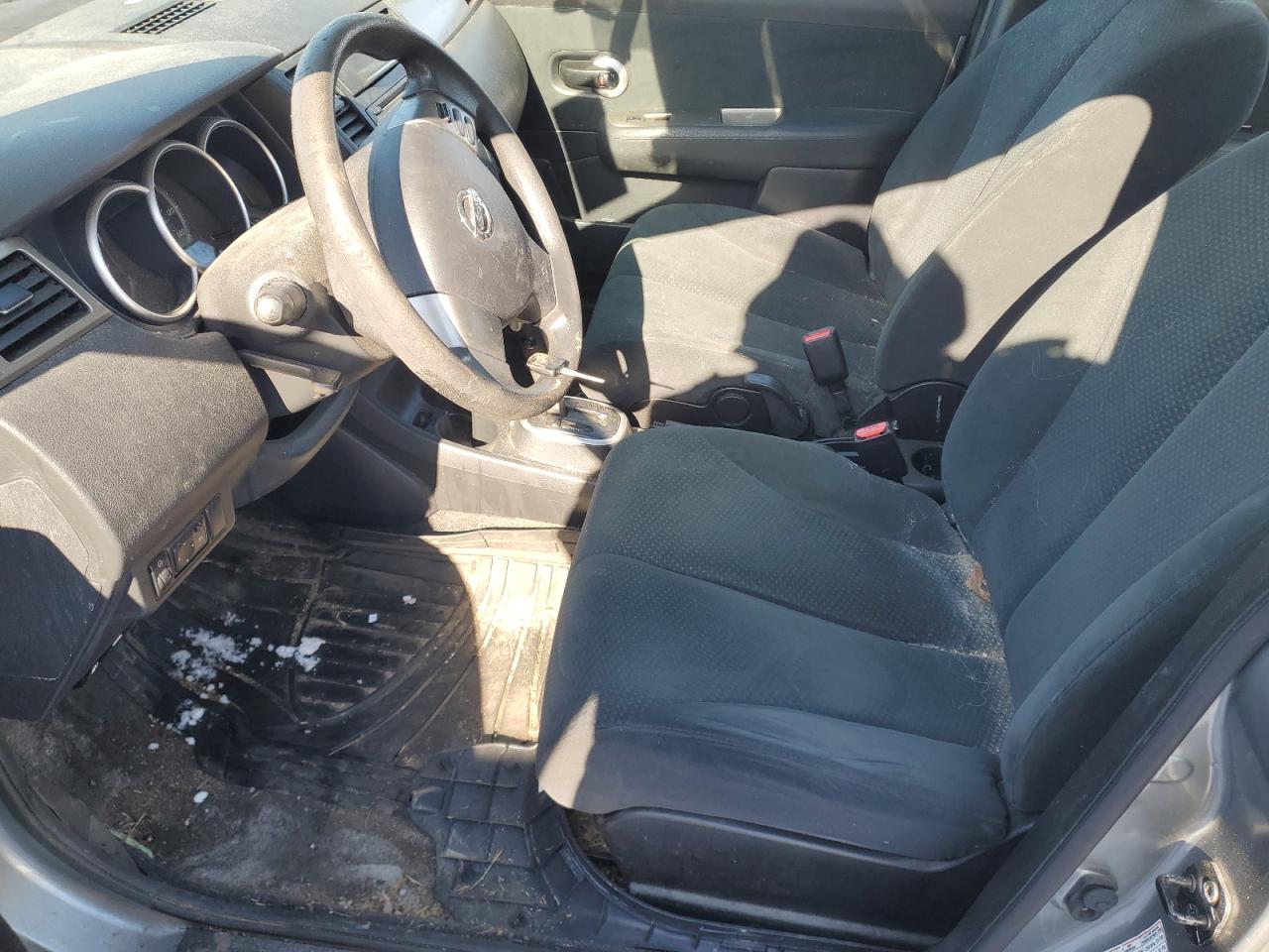 2010 Nissan Versa - Image 7