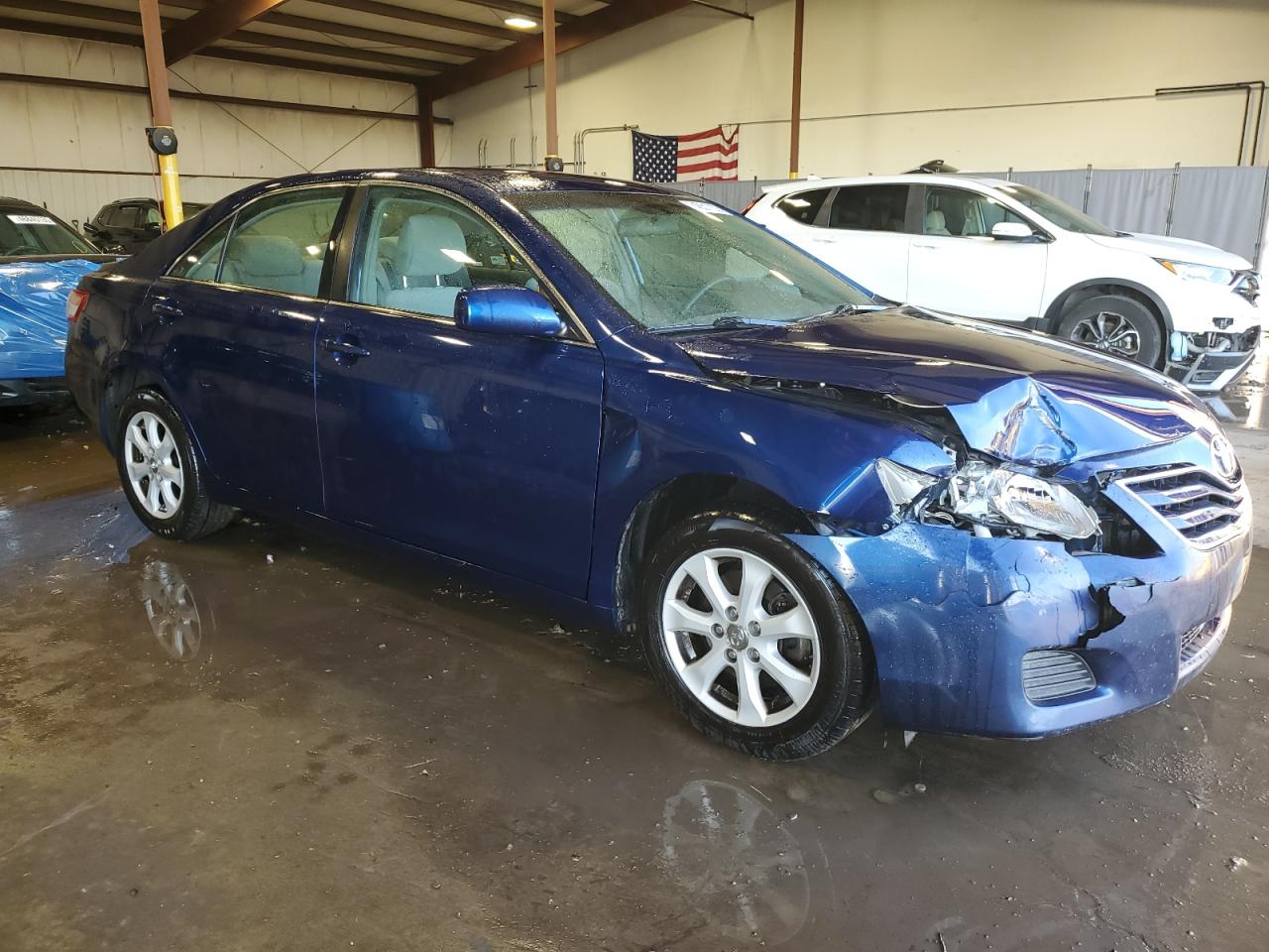 2011 Toyota Camry - Image 4