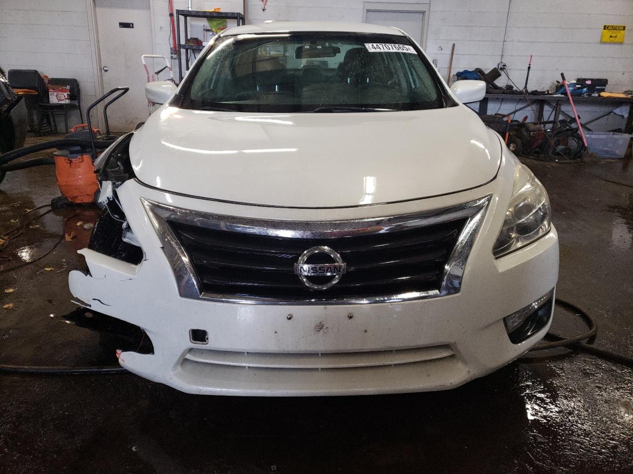 2015 Nissan Altima - Image 5