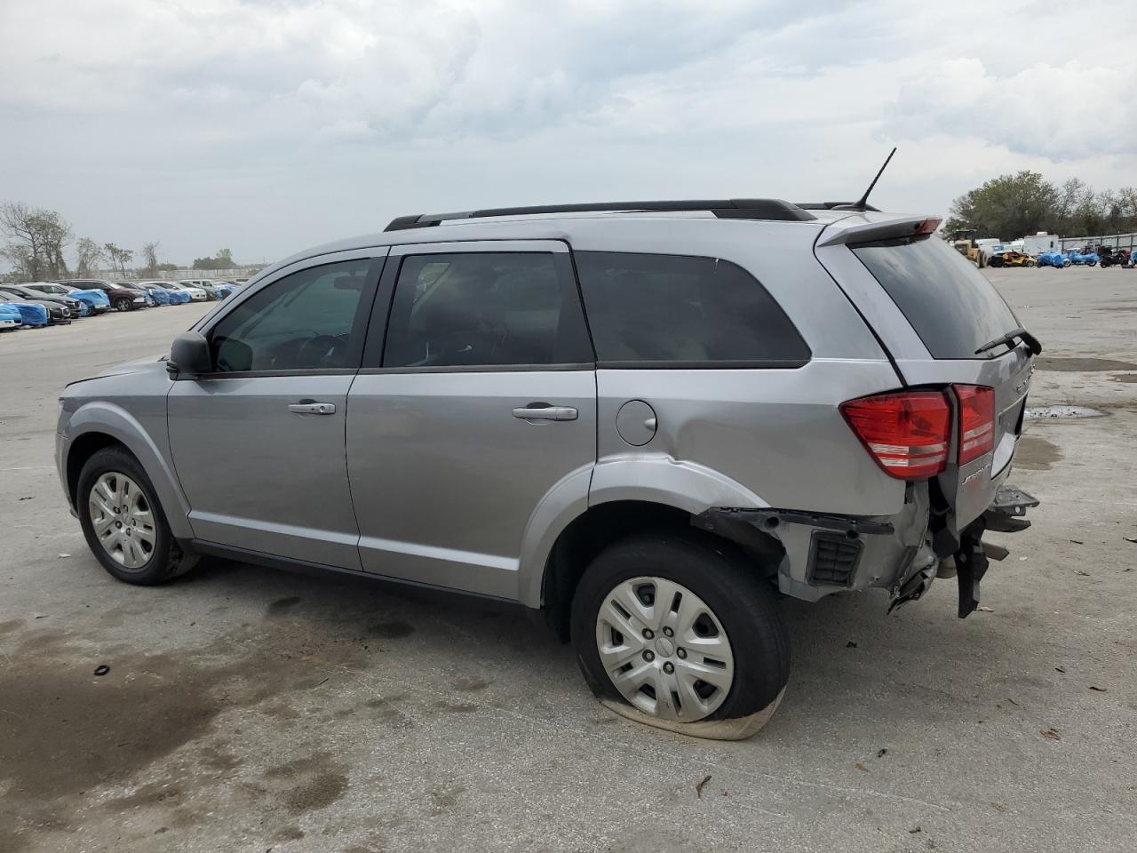 2018 Dodge Journey - Image 2