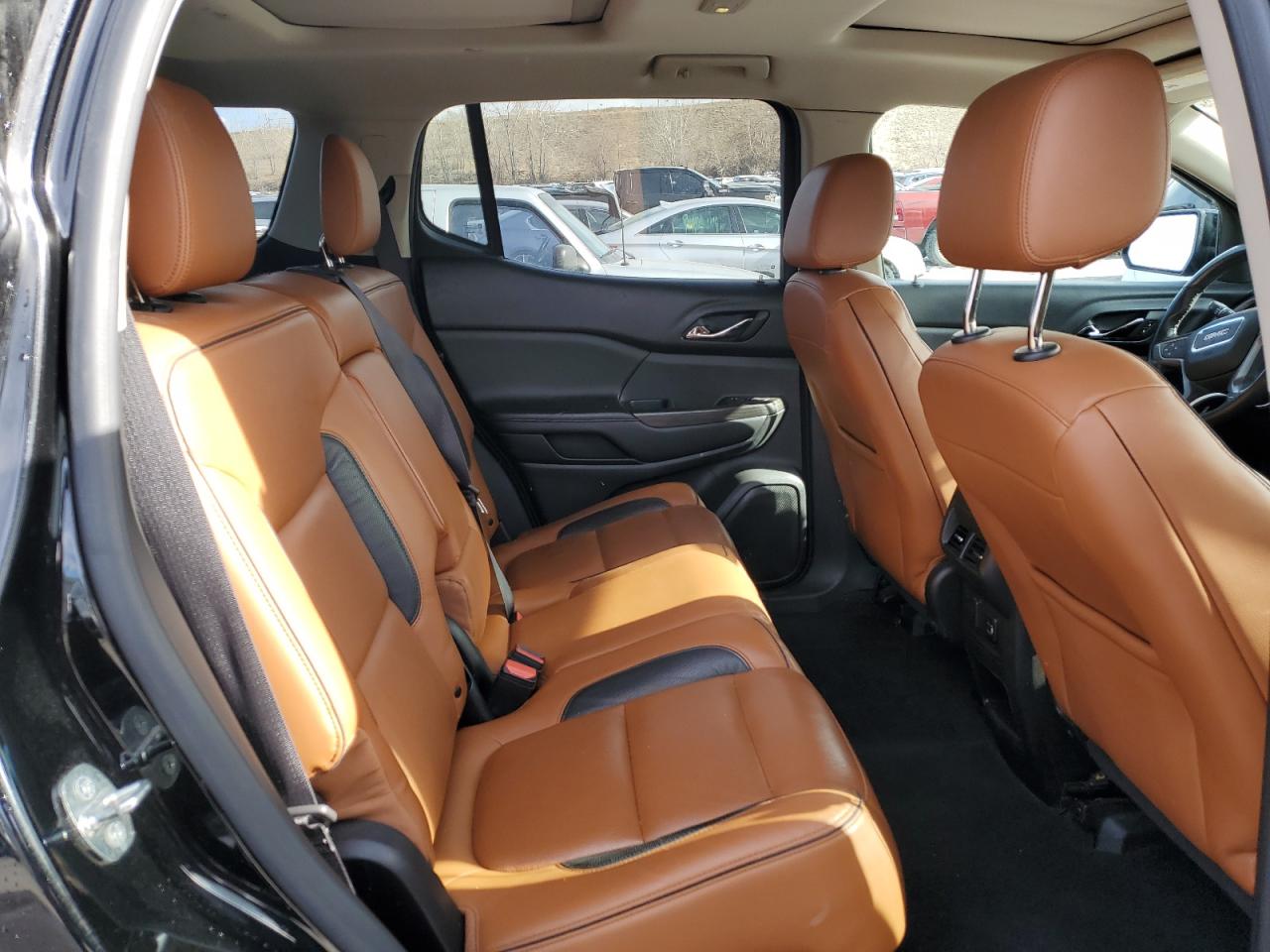 2017 GMC Acadia - Image 11