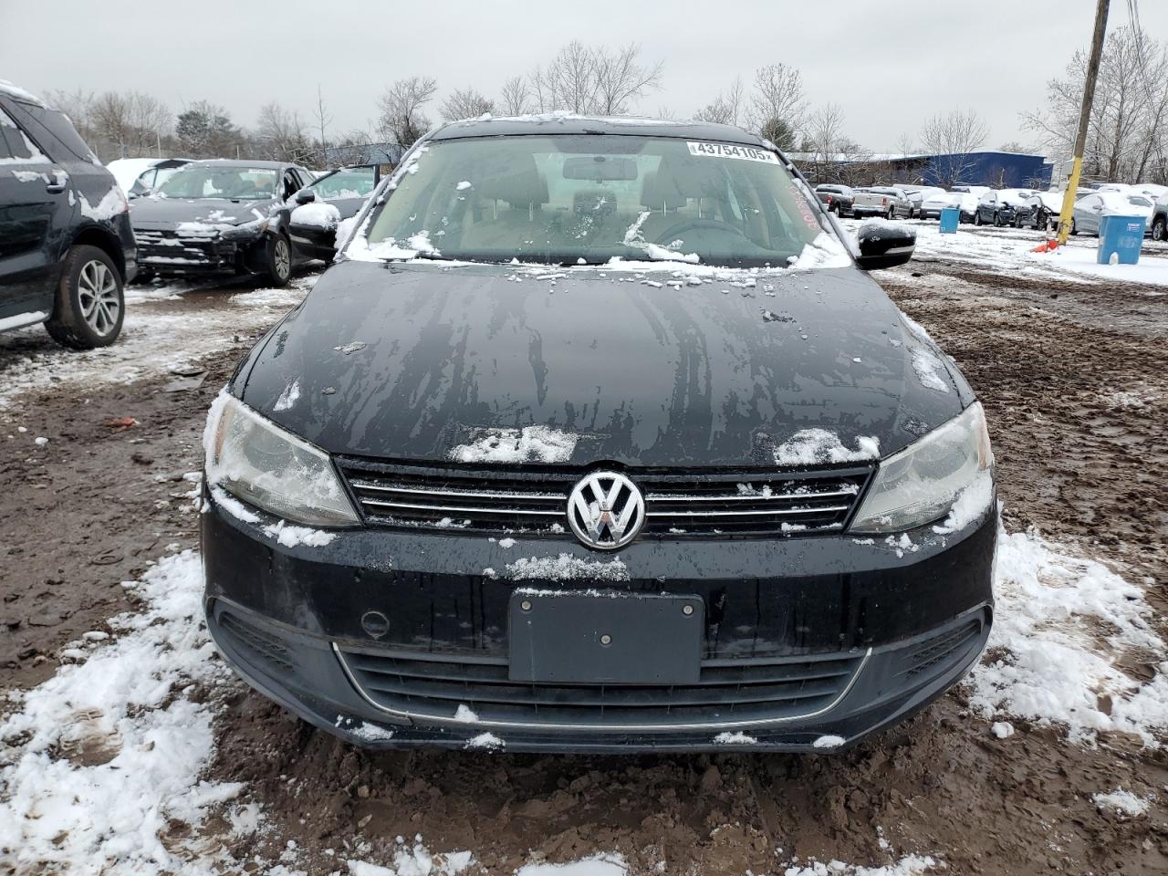 2014 Volkswagen Jetta - Image 5