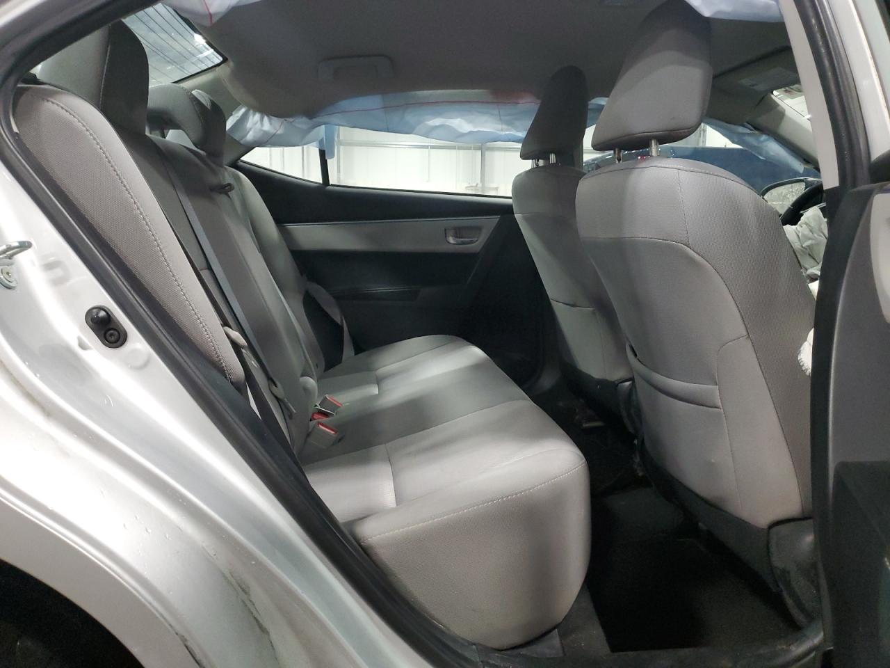 2015 Toyota Corolla - Image 10