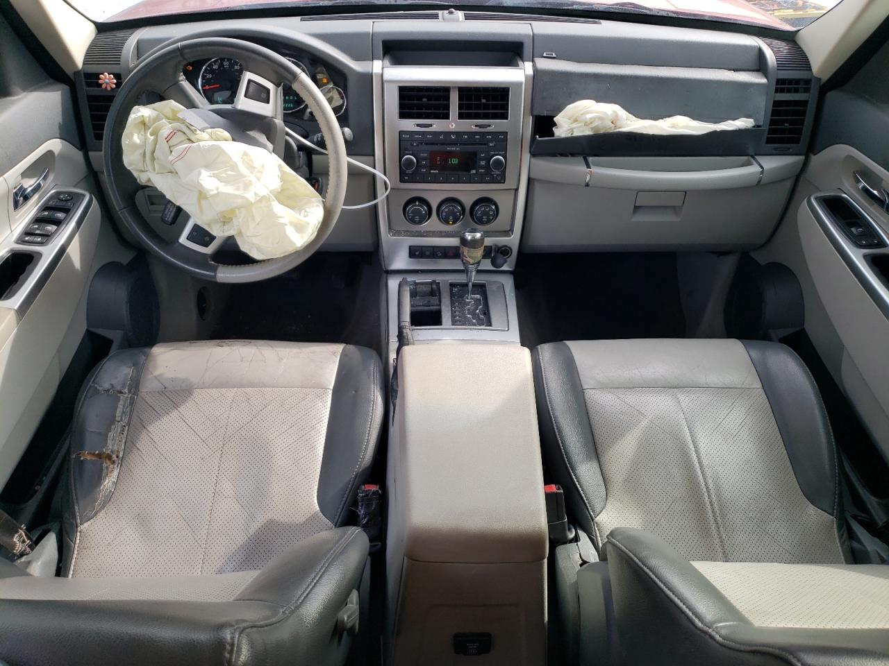 2008 Jeep Liberty (North America) - Image 8
