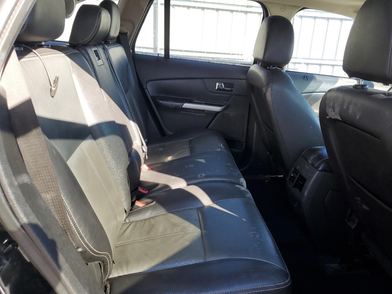2013 Ford Edge - Image 11