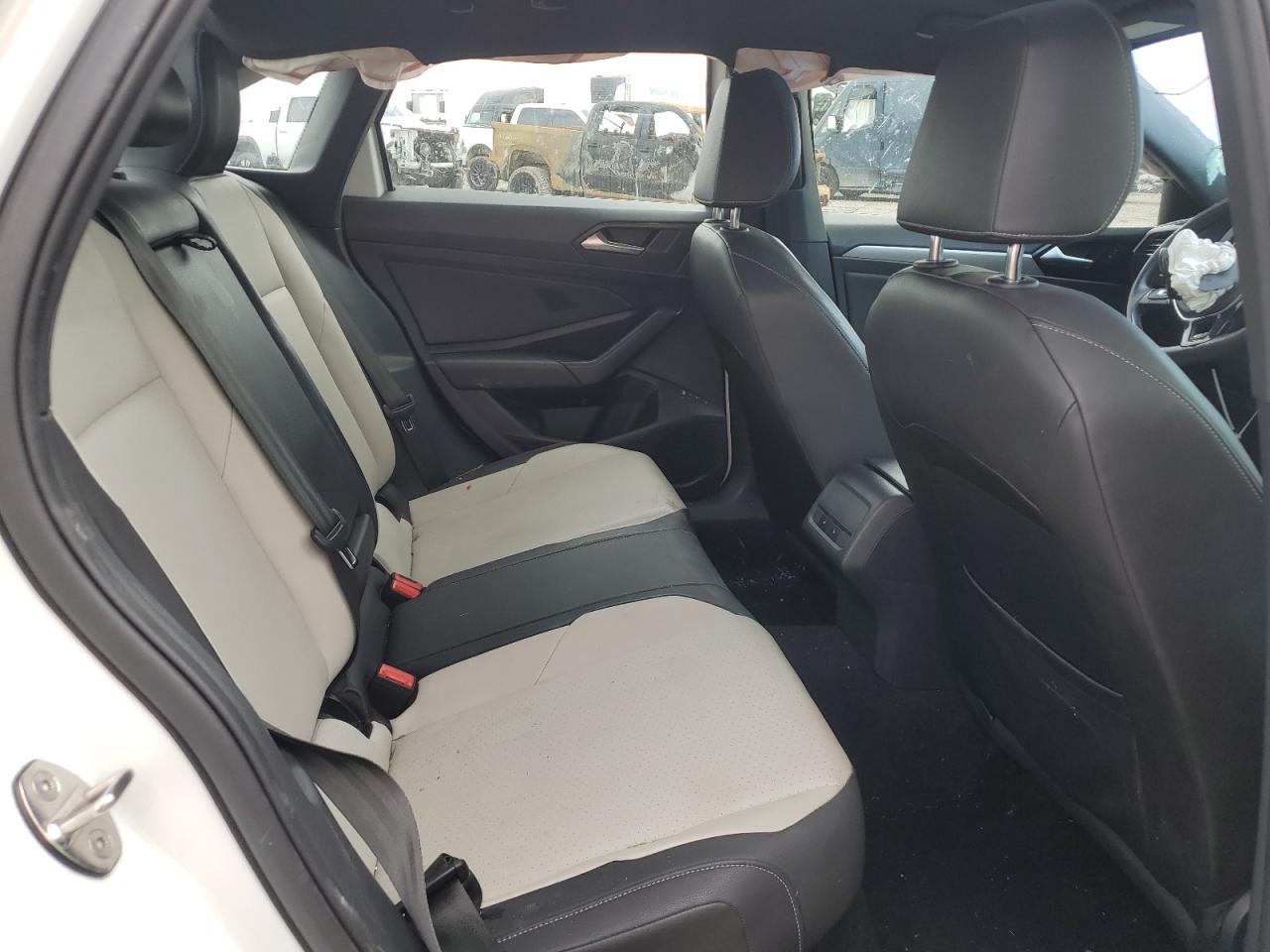 2020 Volkswagen Jetta - Image 10