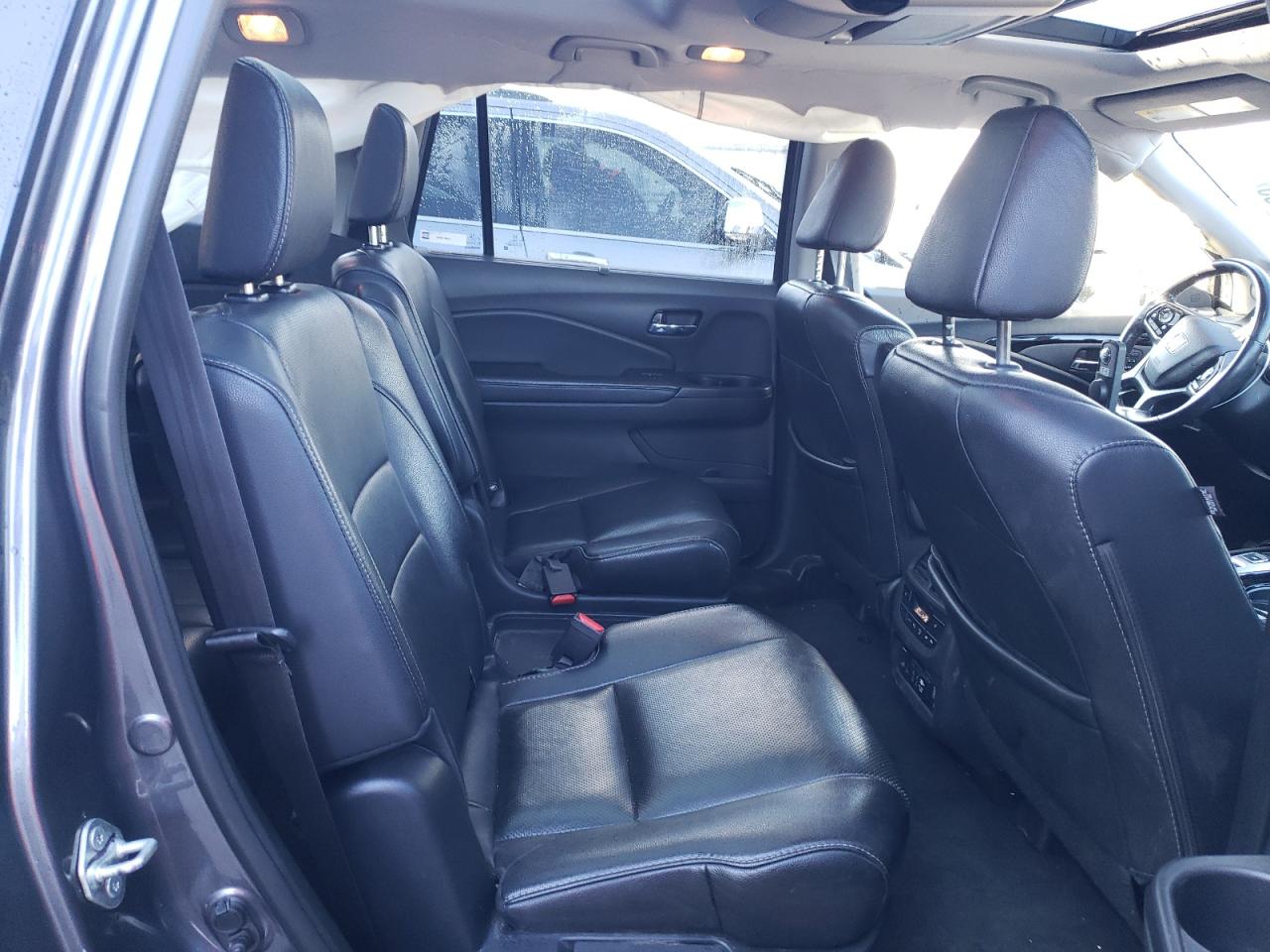 5FNYF6H0XKB090710 HONDA PILOT 2019