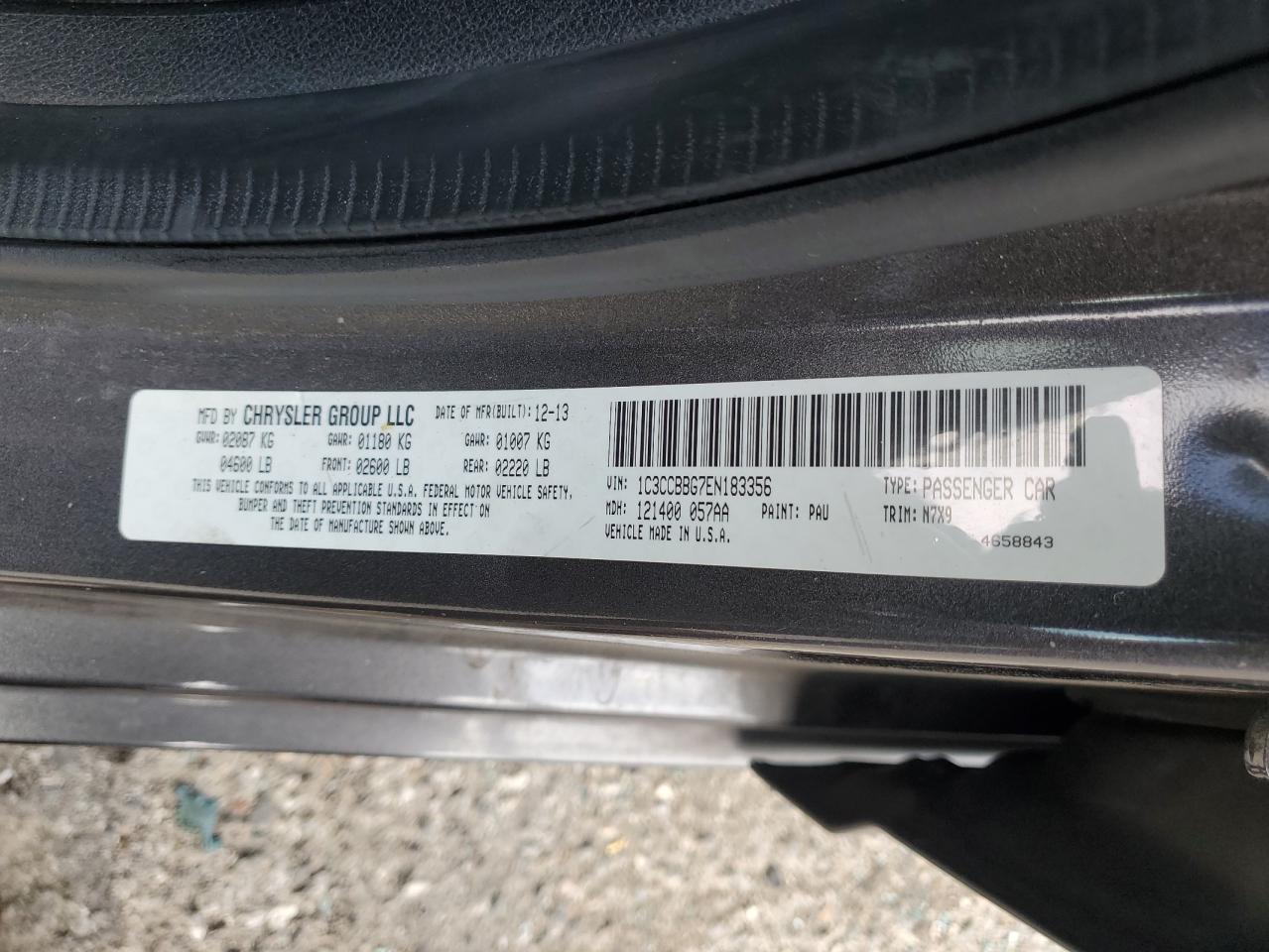 2014 Chrysler 200 - Image 14