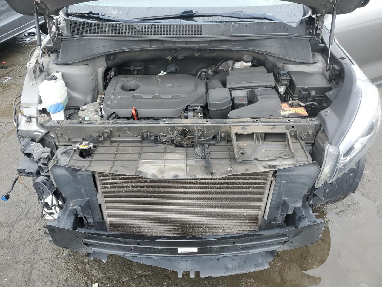 2016 Kia Sorento - Image 11