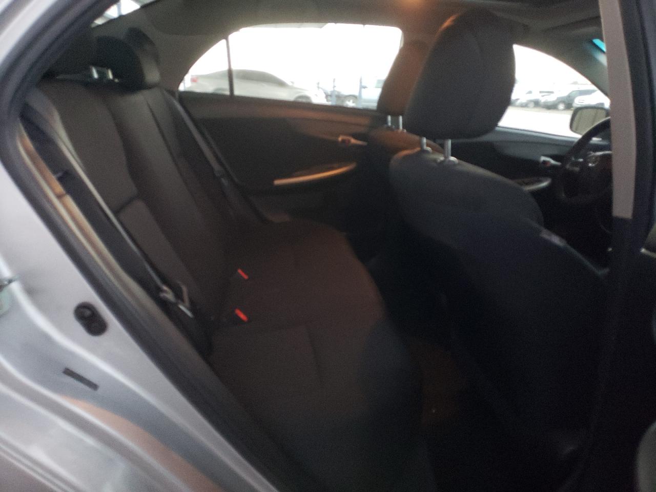 2011 Toyota Corolla - Image 10