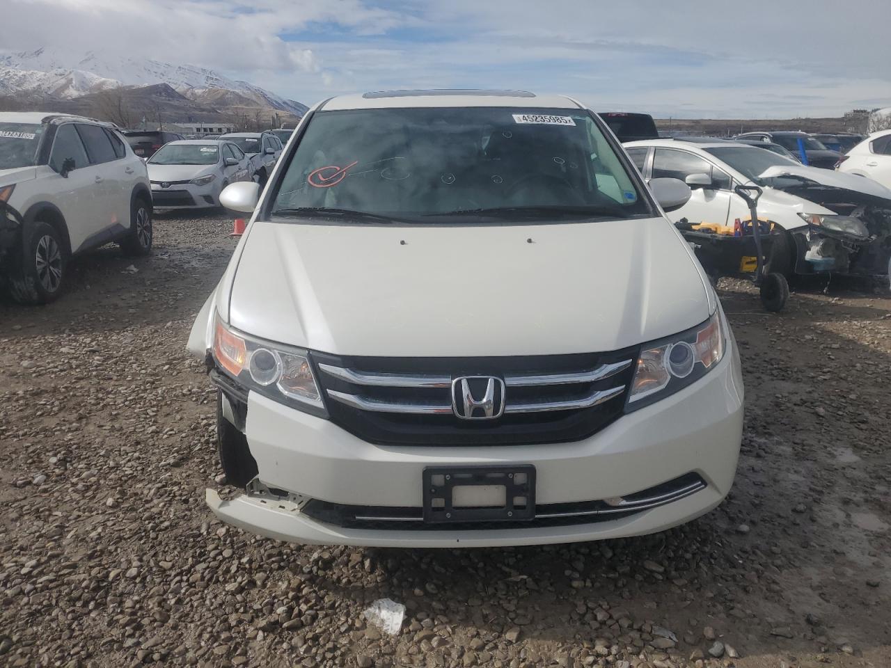 2016 Honda Odyssey - Image 5