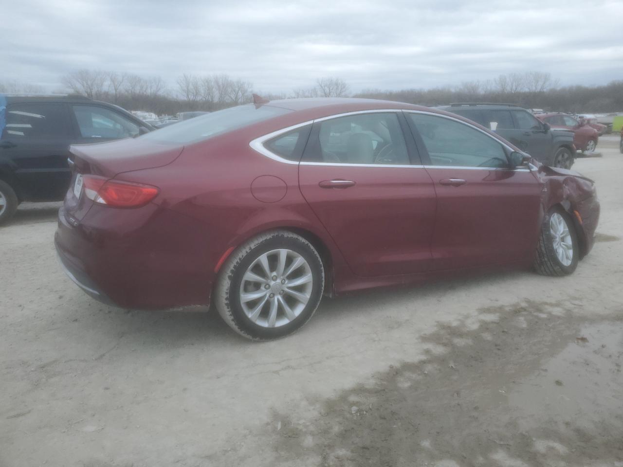 2015 Chrysler 200 - Image 3