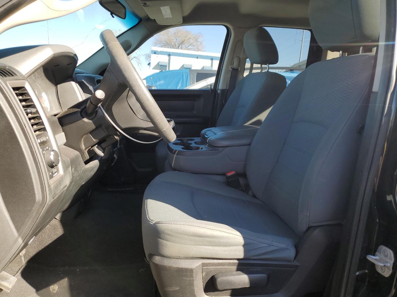 2014 RAM 1500 - Image 7
