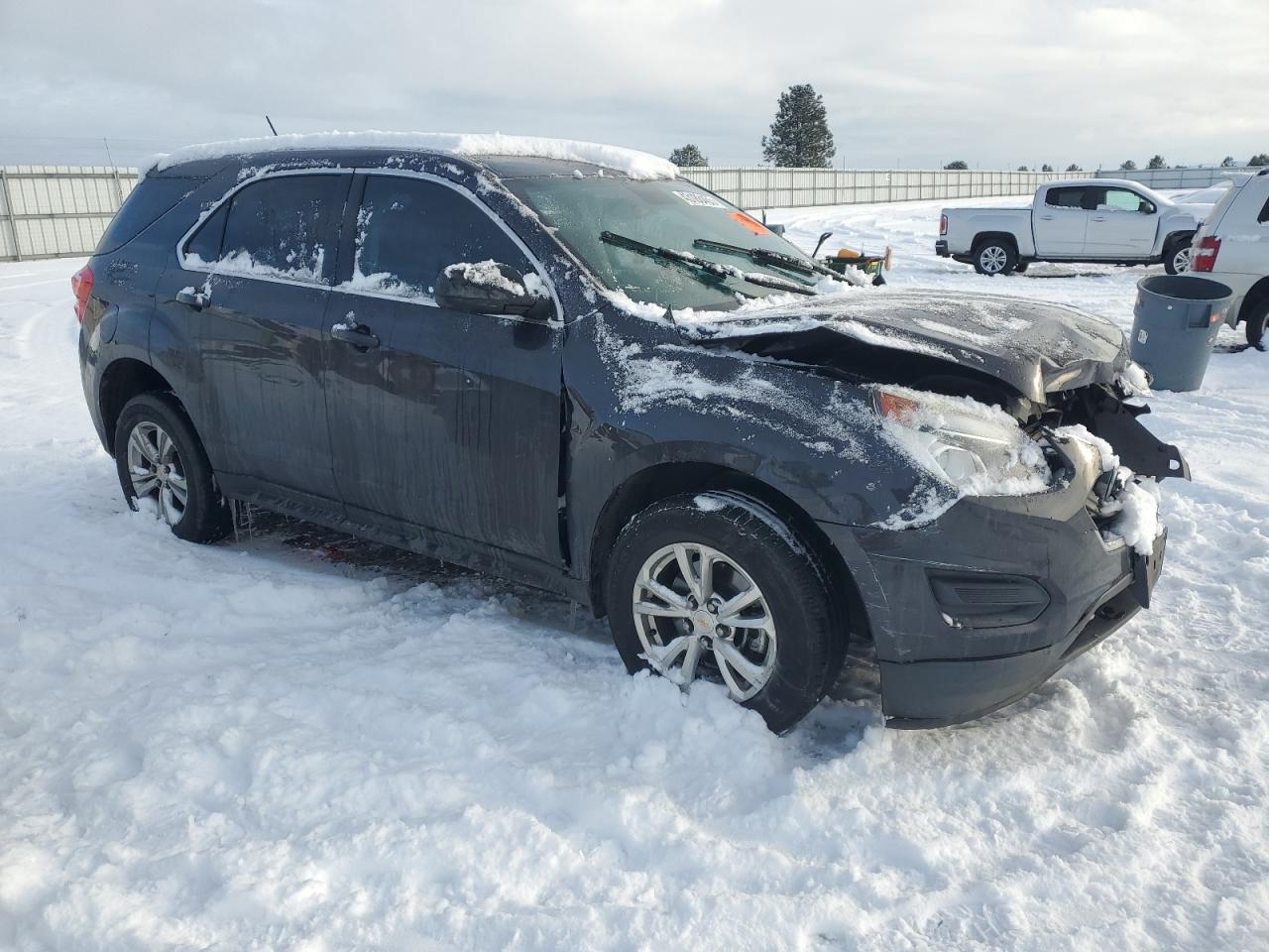 2016 Chevrolet Equinox - Image 4