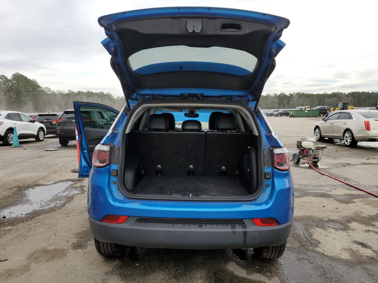 2018 Jeep Compass - Image 6