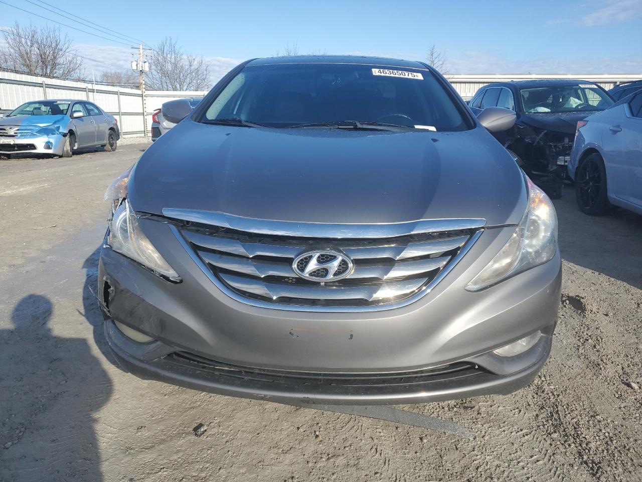 2011 Hyundai Sonata - Image 5