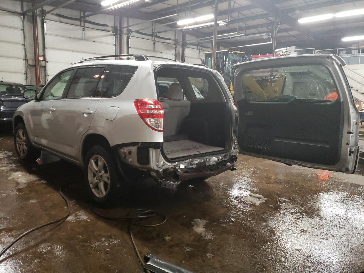 2012 Toyota RAV 4 - Image 2